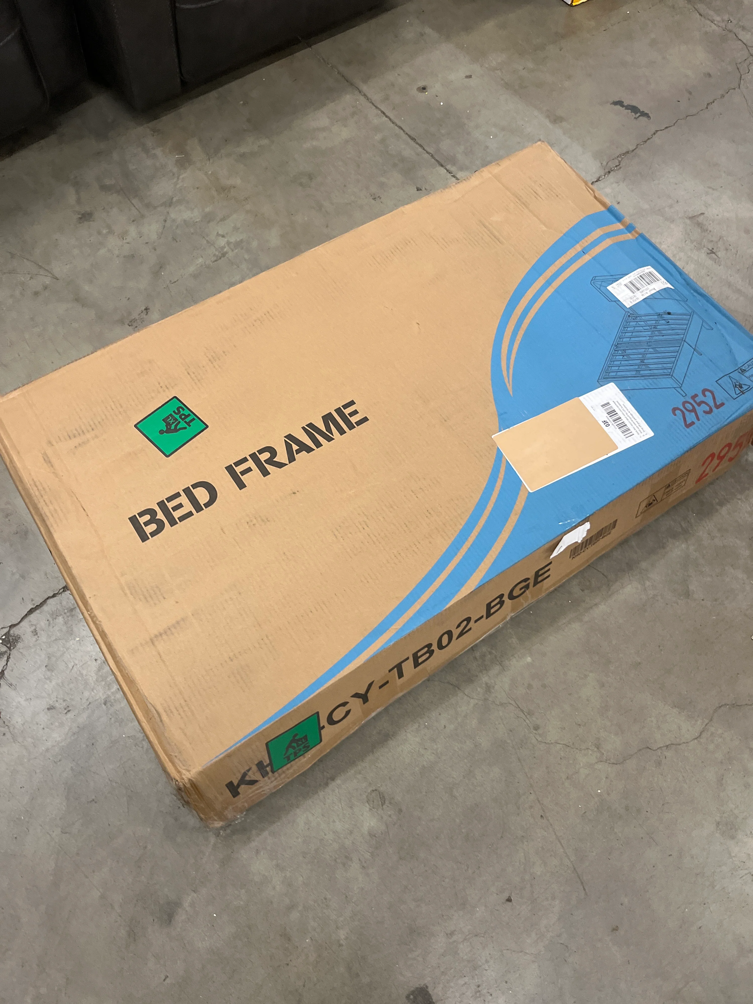 NEW - VECELO Twin Size Bed Frame Premium Velvet Upholstered Platform with Height Adjustable Headboard/Mattress Foundation, Solid Wooden Slat Support, No Box Spring Needed/Easy Assembly - Retail $150 - Image 7