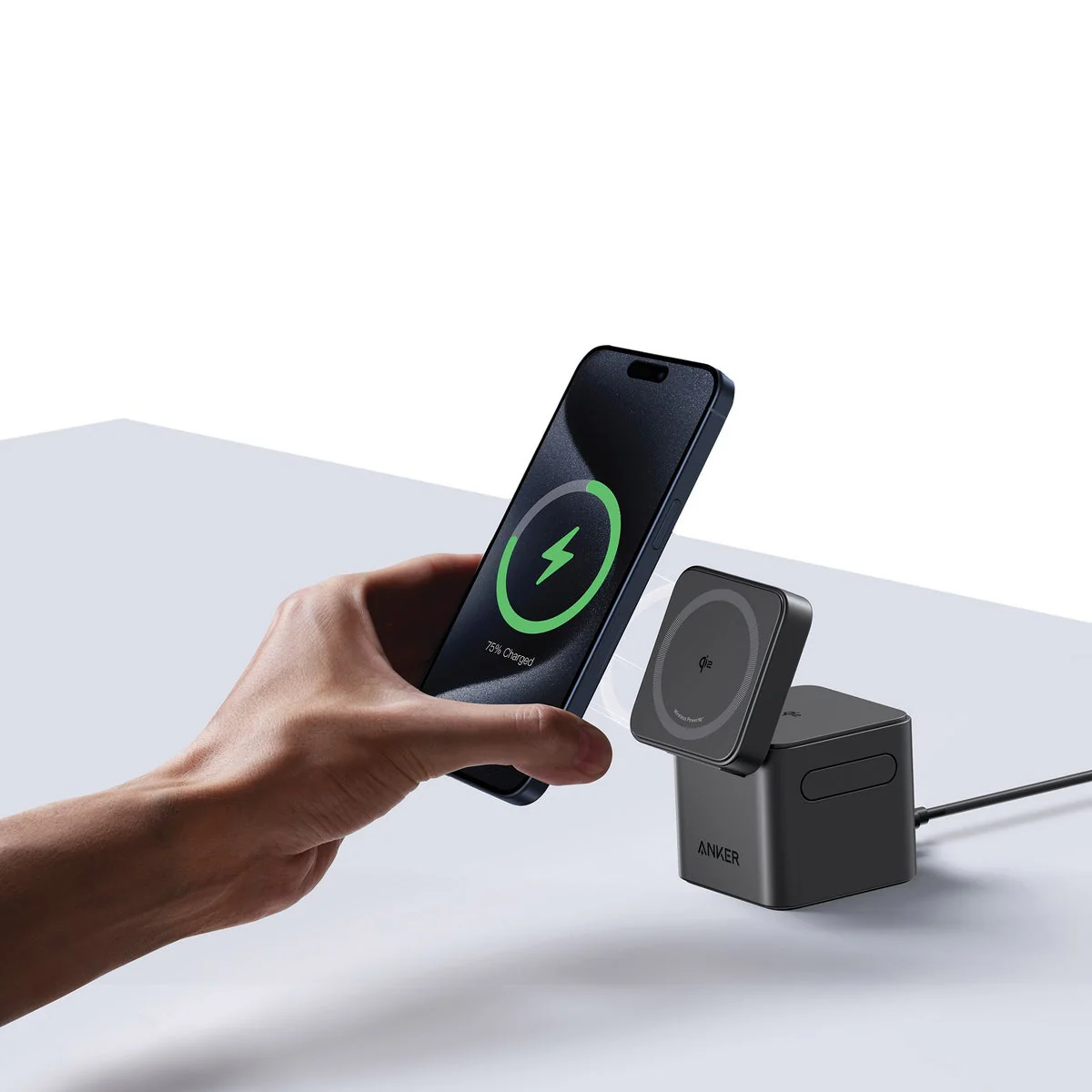 Anker MagGo Magnetic 3-in-1 Wireless Charging Stand - Image 5