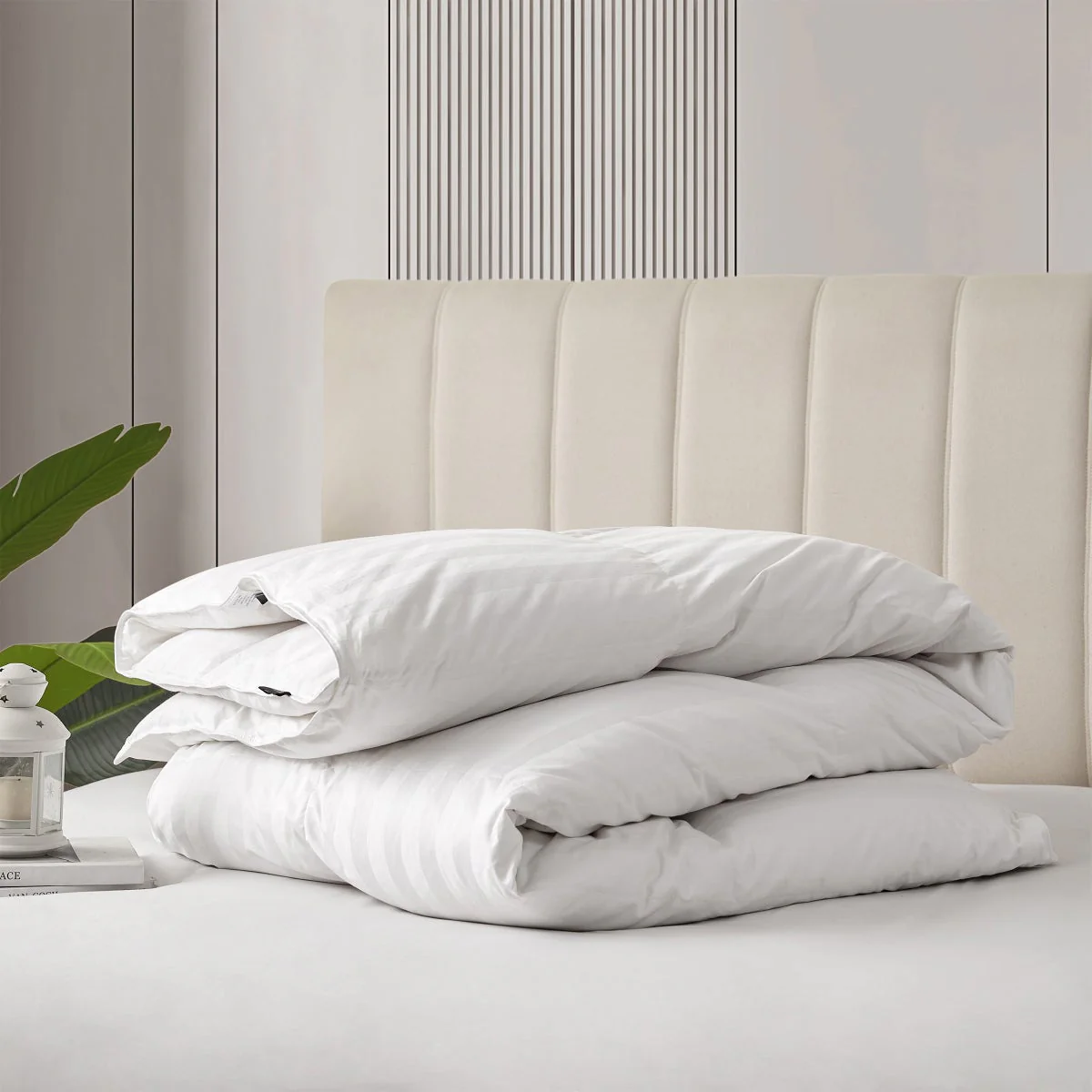 Hotel Grand White Down Comforter - Image 8