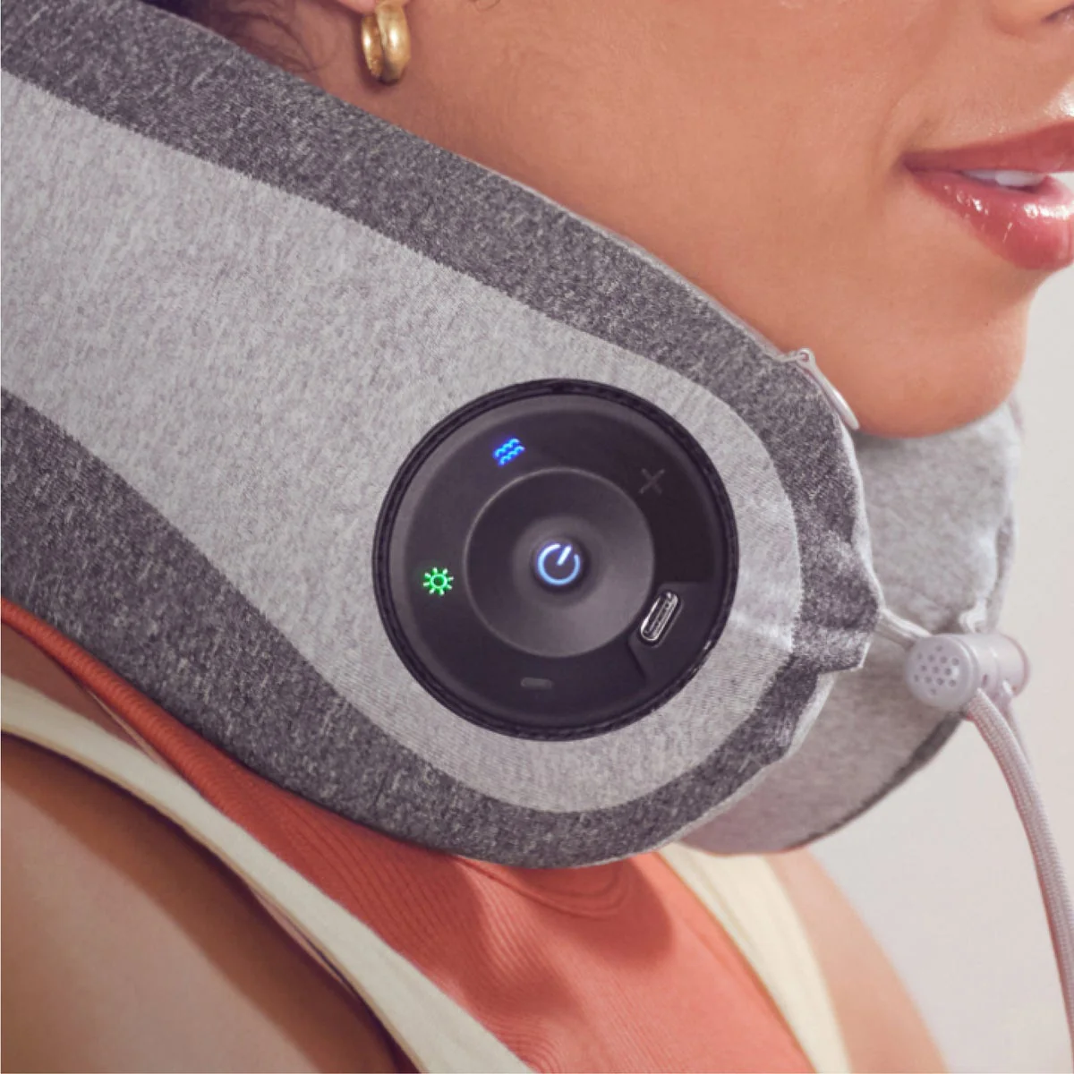 Homedics Portable Neck Massager with Music & Vibration - Retail $70 - Image 4