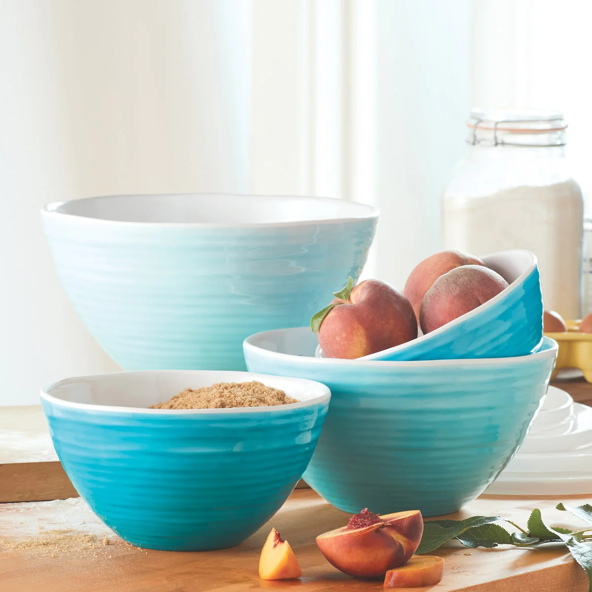 Pandex 4-piece Ombre Melamine Bowl Set with Lids - Image 2