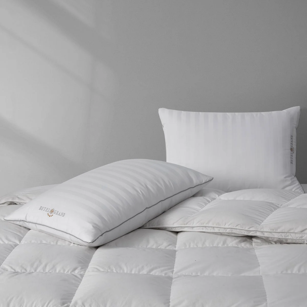 Hotel Grand Feather & Down Pillow, 2-pack - Image 3
