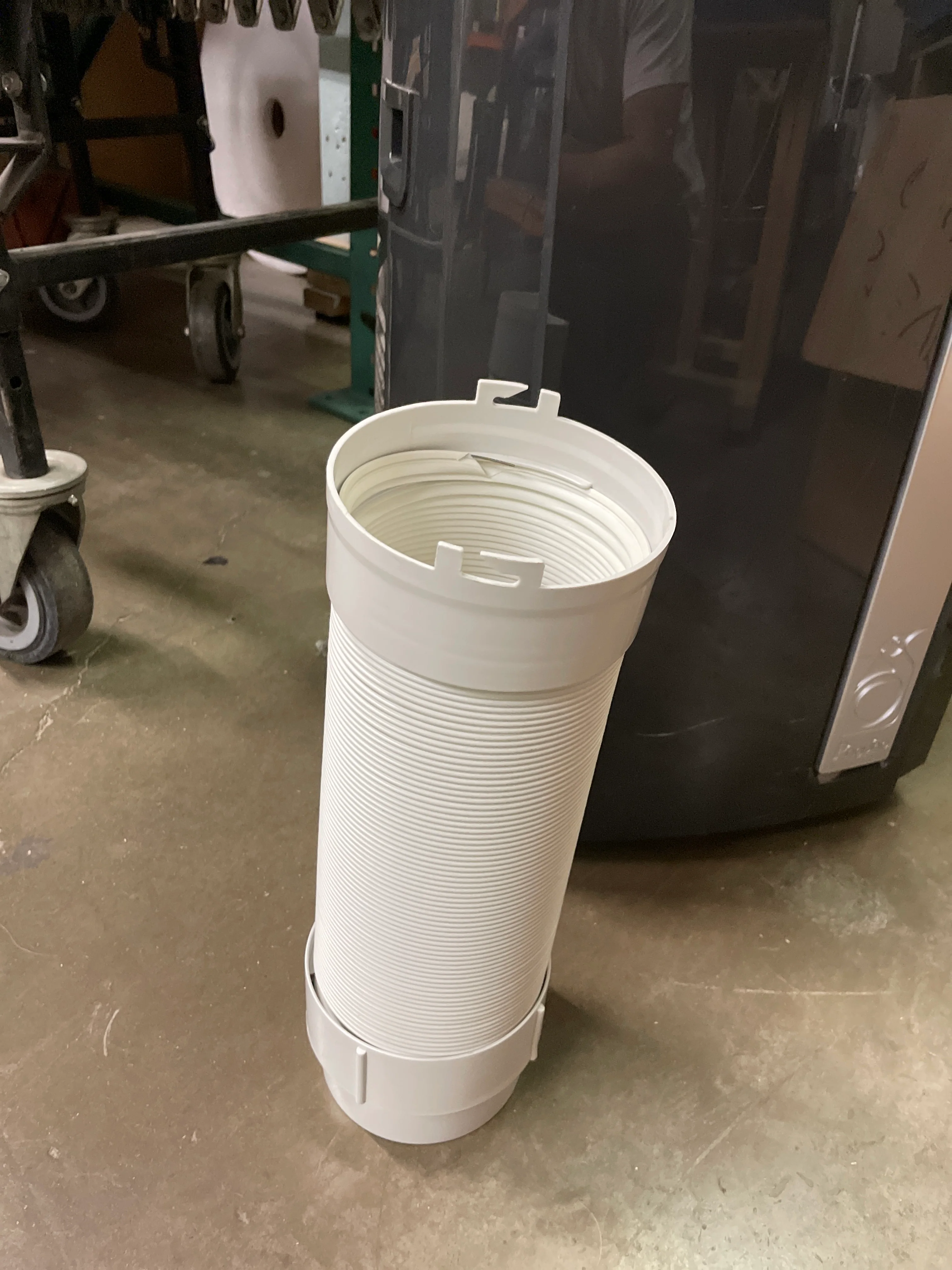 Costco Delonghi Pacan 12.5K BTU Portable AC  Model# 125HPEKC - Retail $399 - Image 4