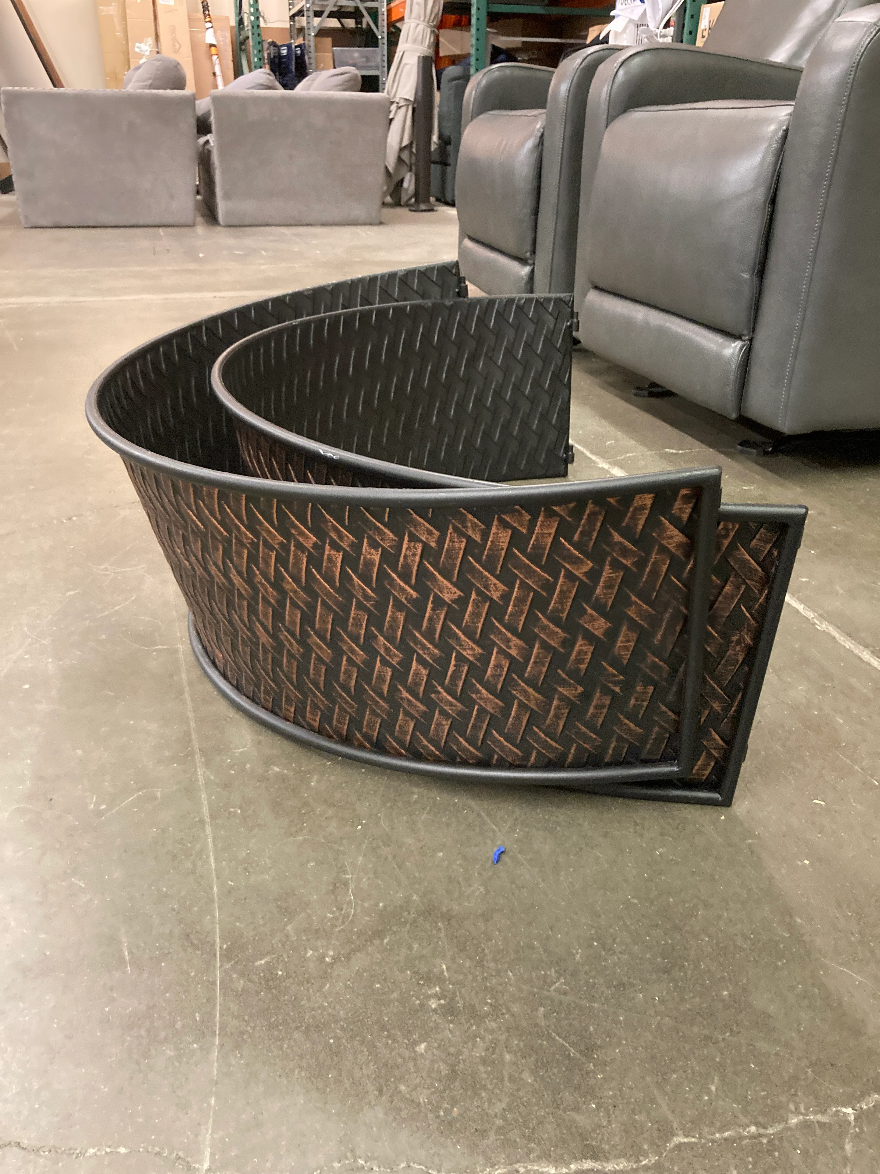 Costco - Christmas Tree Metal Collar - 35" - Retail $59