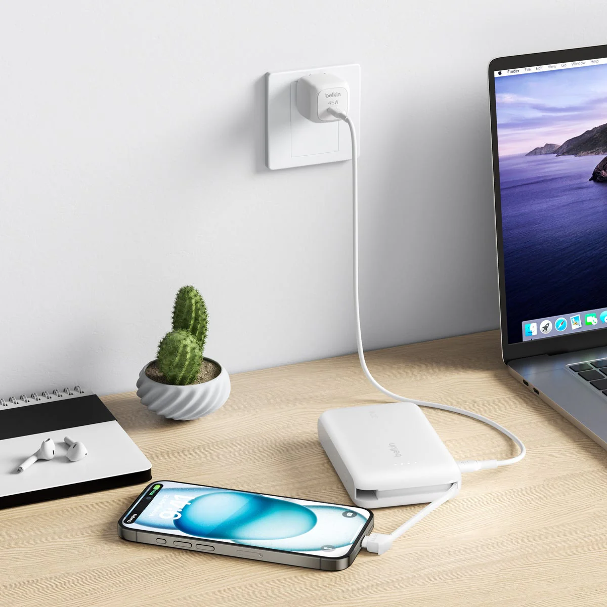 Belkin Travel Bundle – 10K Power Bank with Integrated USB-C Cable, 30W USB-C Wall Charger, USB-C/C Cable & Travel Pouch - Retail $37 - Image 5