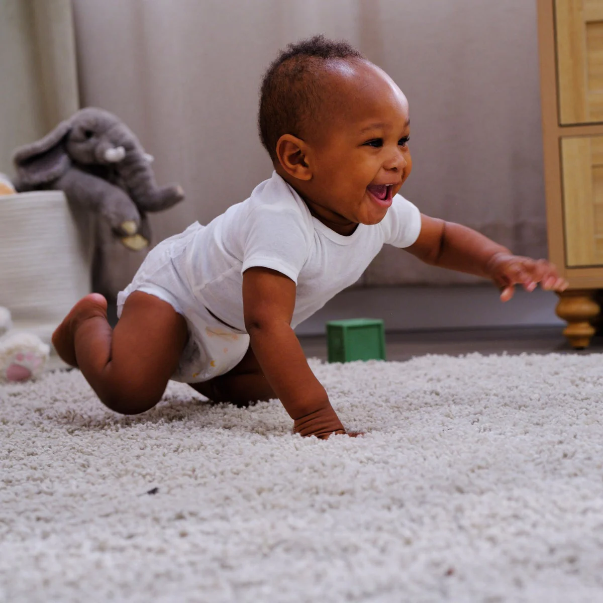 Kirkland Signature Diaper Sizes 5 - Image 7