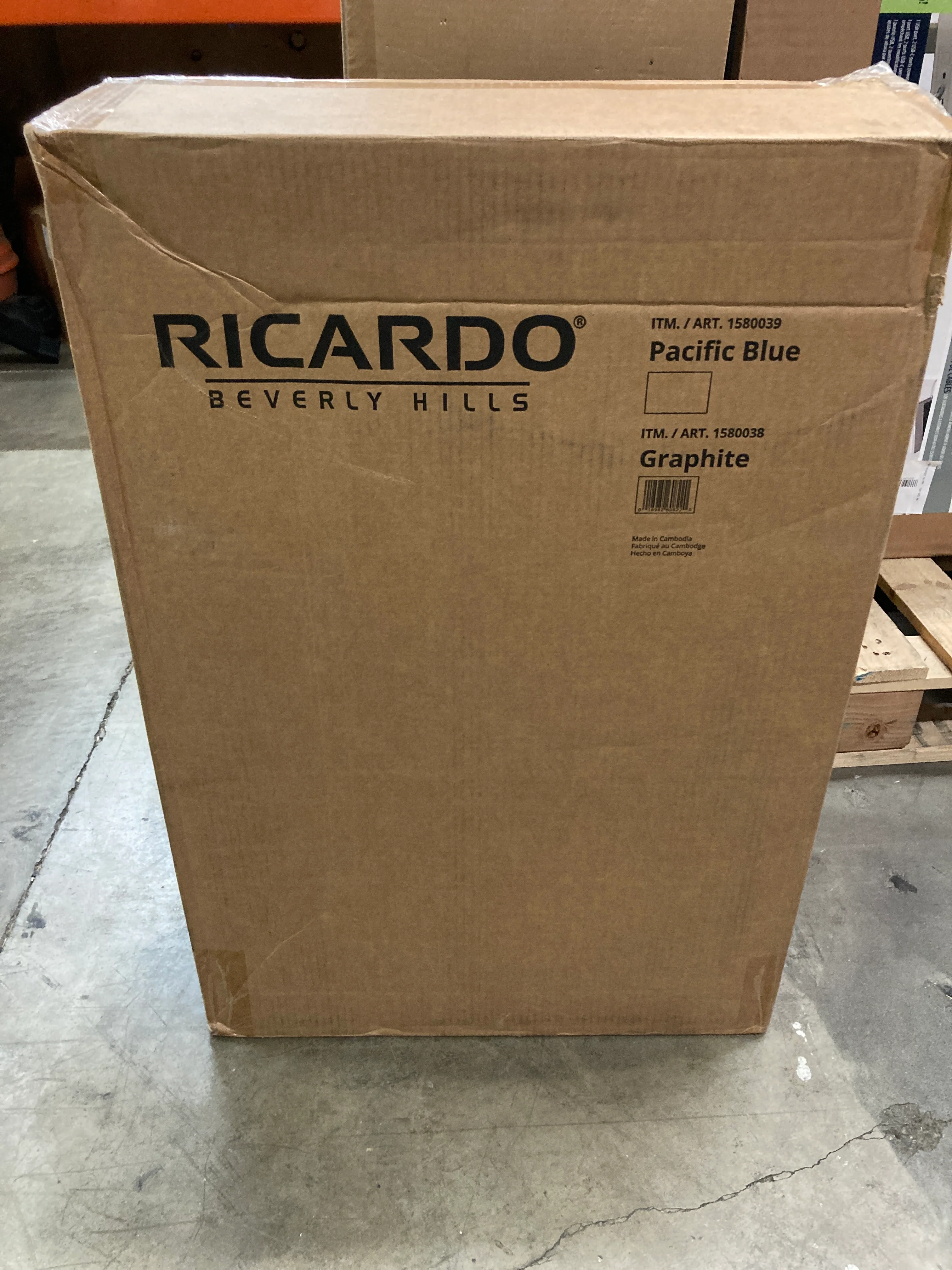 Costco - Ricardo 2-piece Hardside Luggage Set - Retail $164 - Image 3