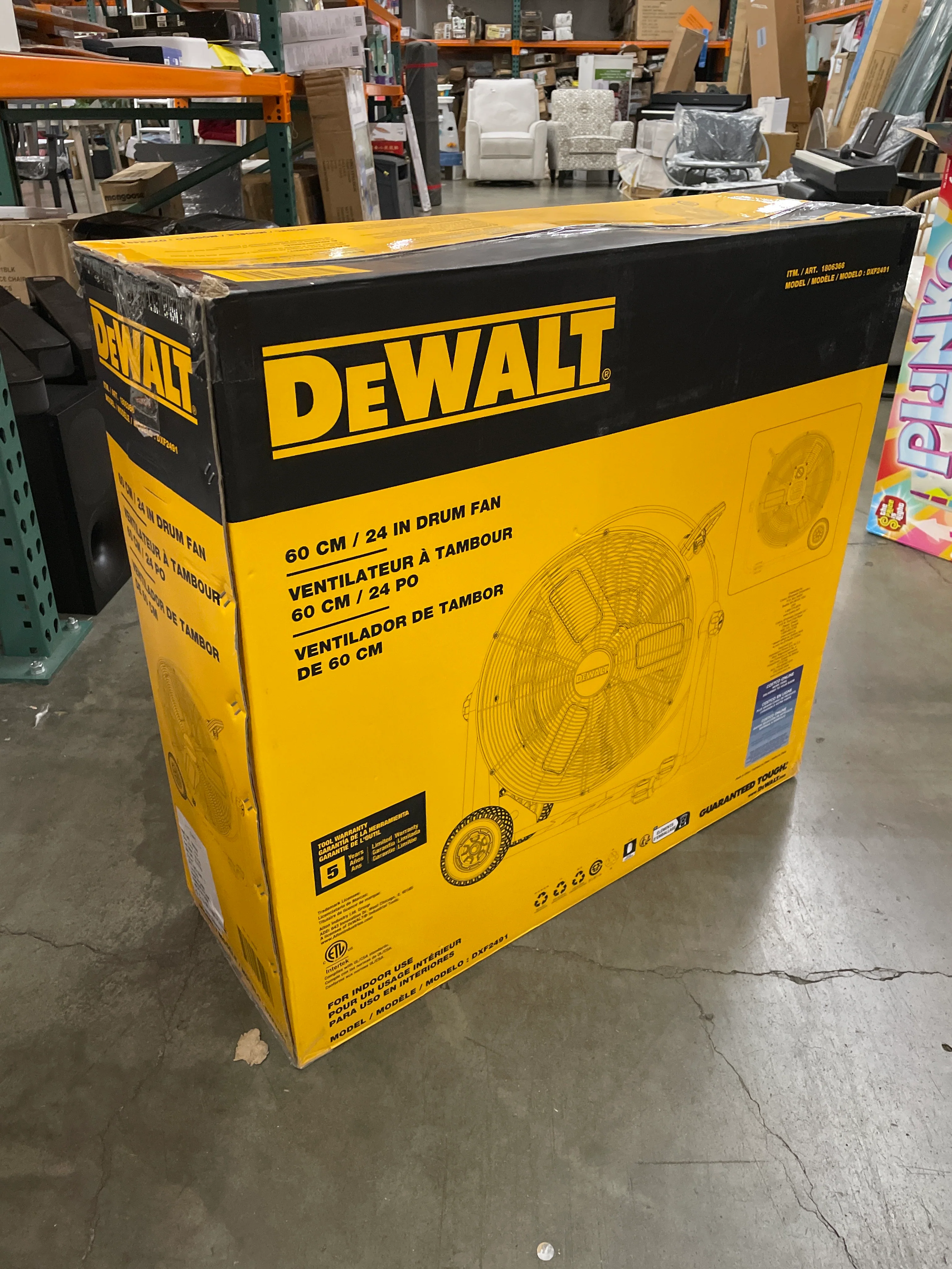 DeWalt 24" Heavy-Duty Drum Fan - Image 4