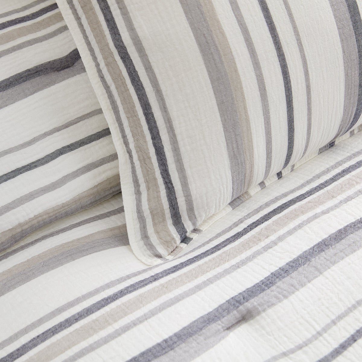Gabby 3-piece Comforter Set - Image 3