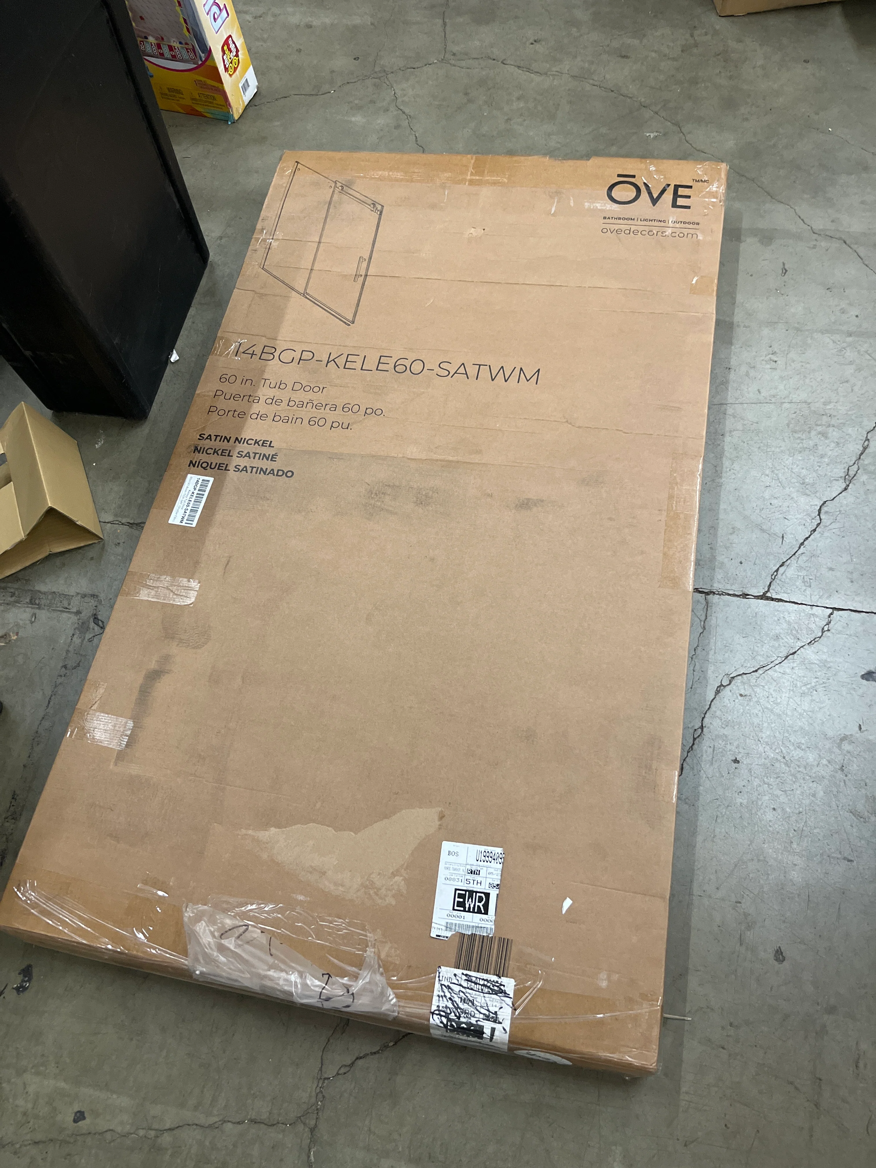 NEW - OVE Decors Kelsey 60" Tub Door - Image 6