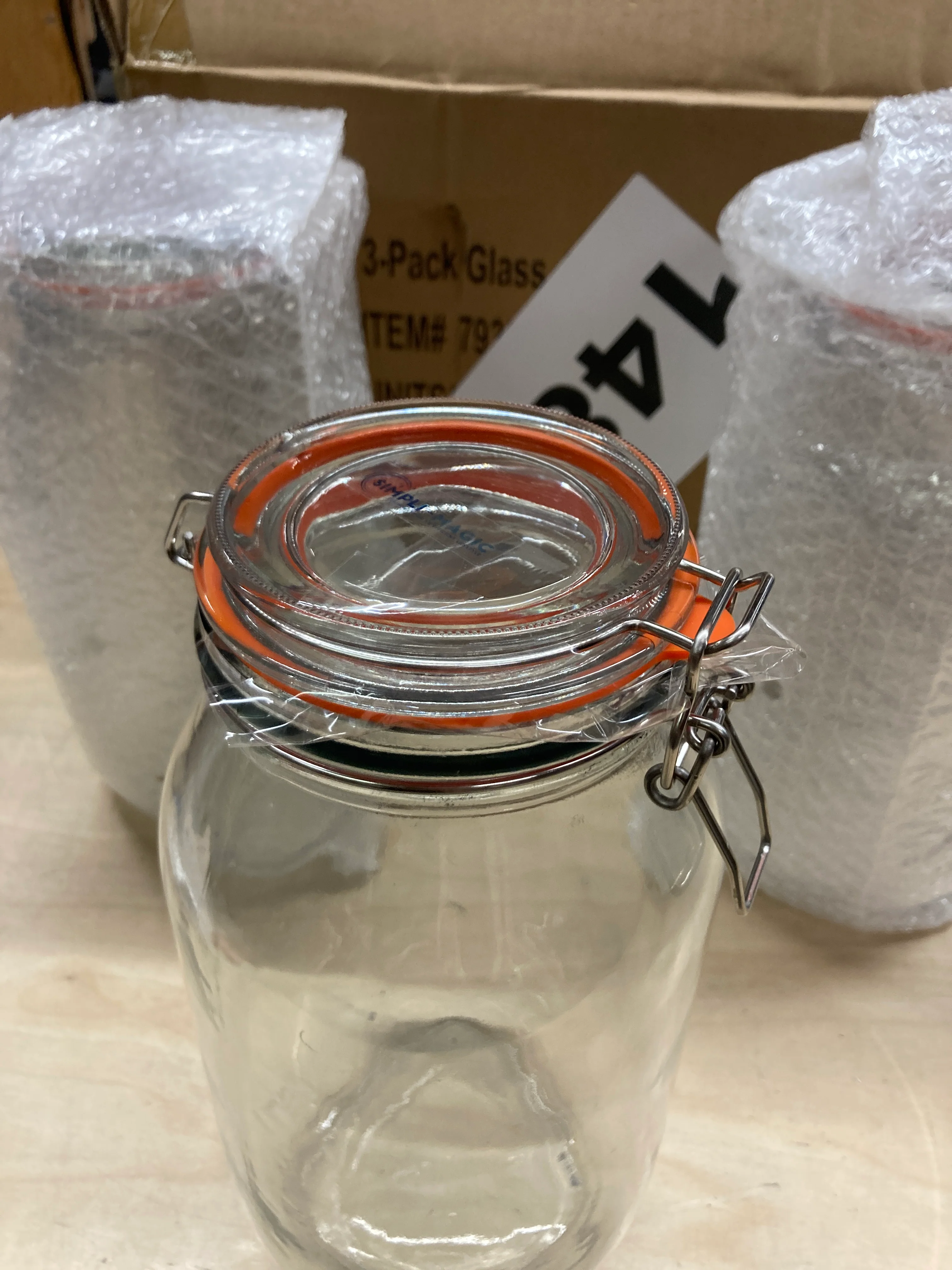 NEW - Simpli-Magic Airtight Glass Canister with Lids 78oz (Set of 3) Food Storage, 78 Ounce - Retail $28 - Image 4
