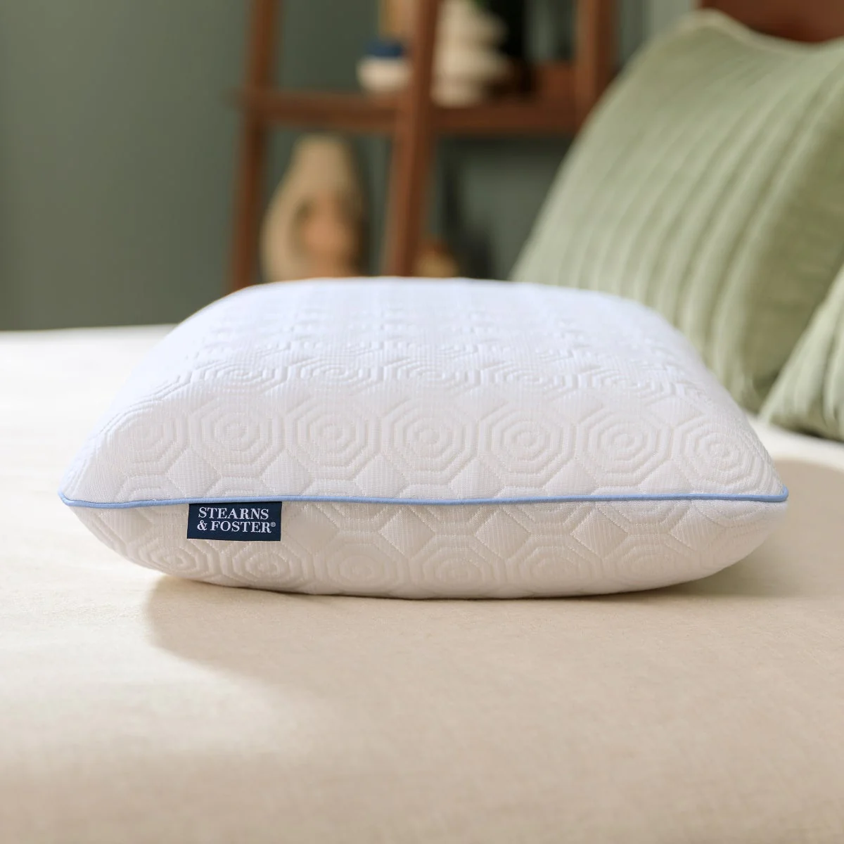 Stearns & Foster Latex Cooling Pillow - Image 2