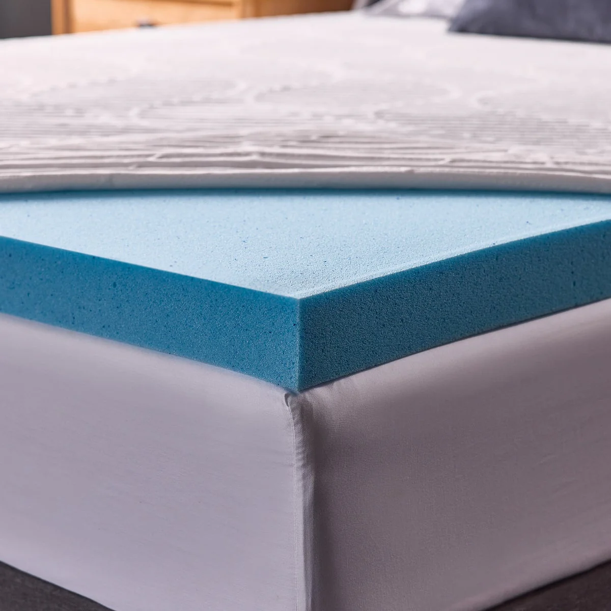 Novaform TWIN XL ComfortLuxe Plus Gel Memory Foam Mattress Topper - Image 2