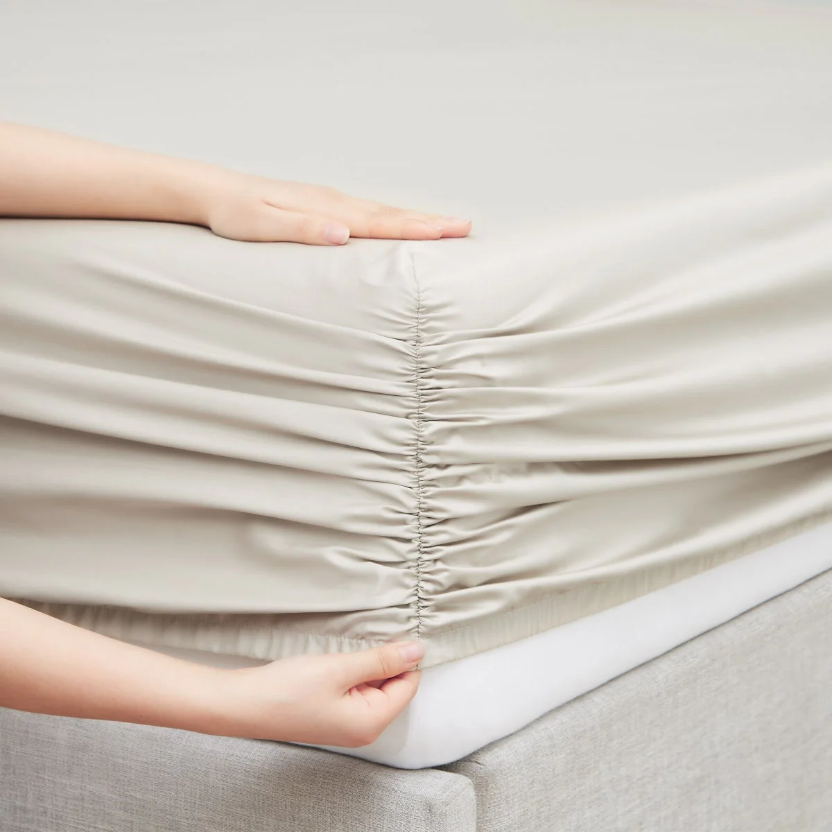 Hotel Signature KING Egyptian Cotton 400 Thread Count 6-piece Sheet Set - Image 4