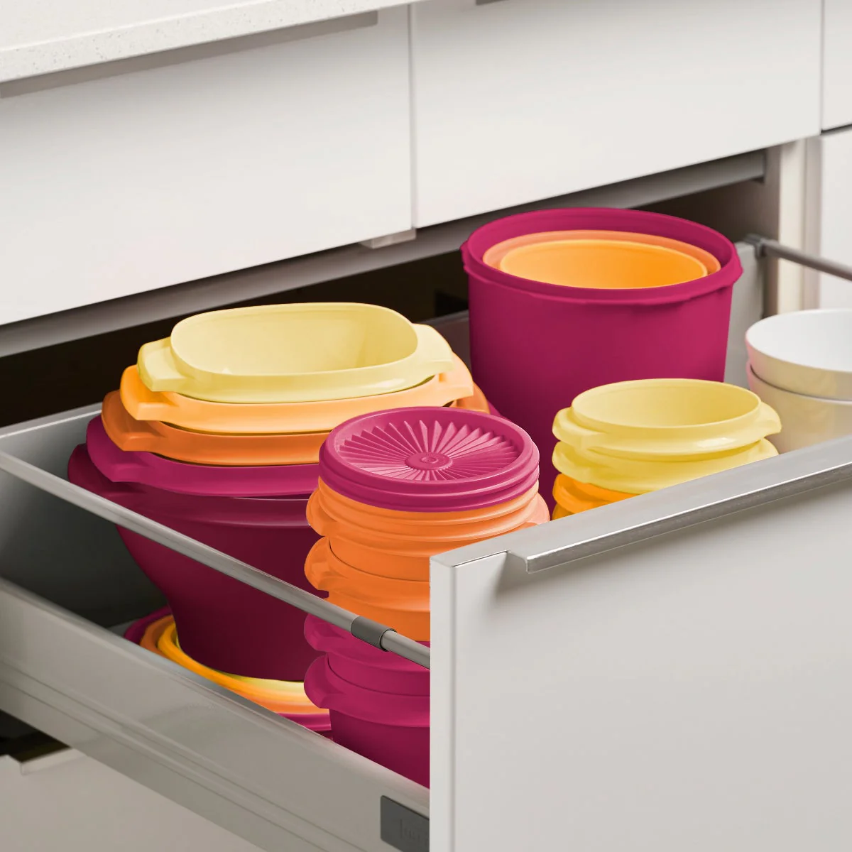 Tupperware Heritage Collection 32-piece Food Storage Container Set - Image 4