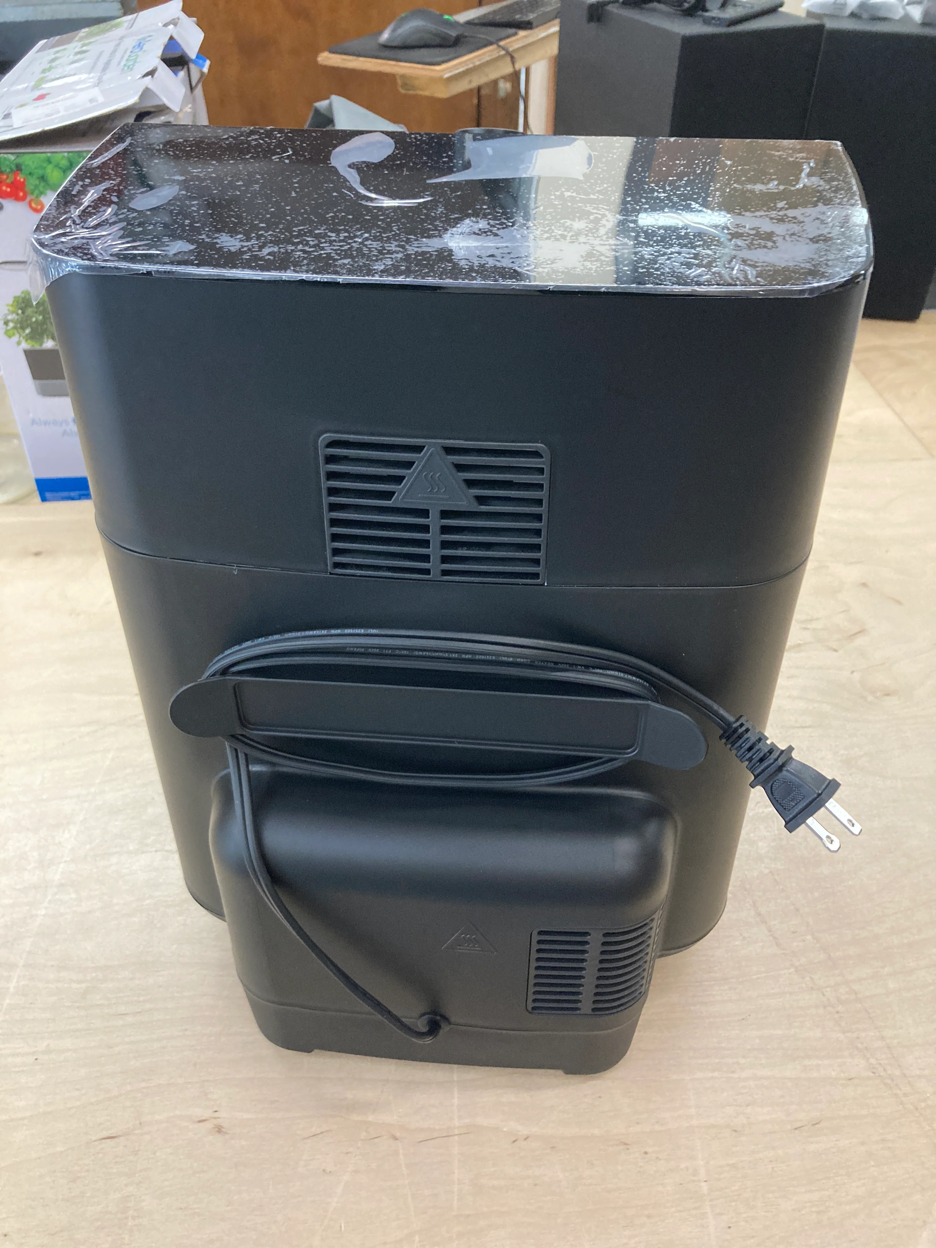 NEW - Costco - Midea 11-Quart Two Zone Air Fryer Oven - Retail $159 - Image 2