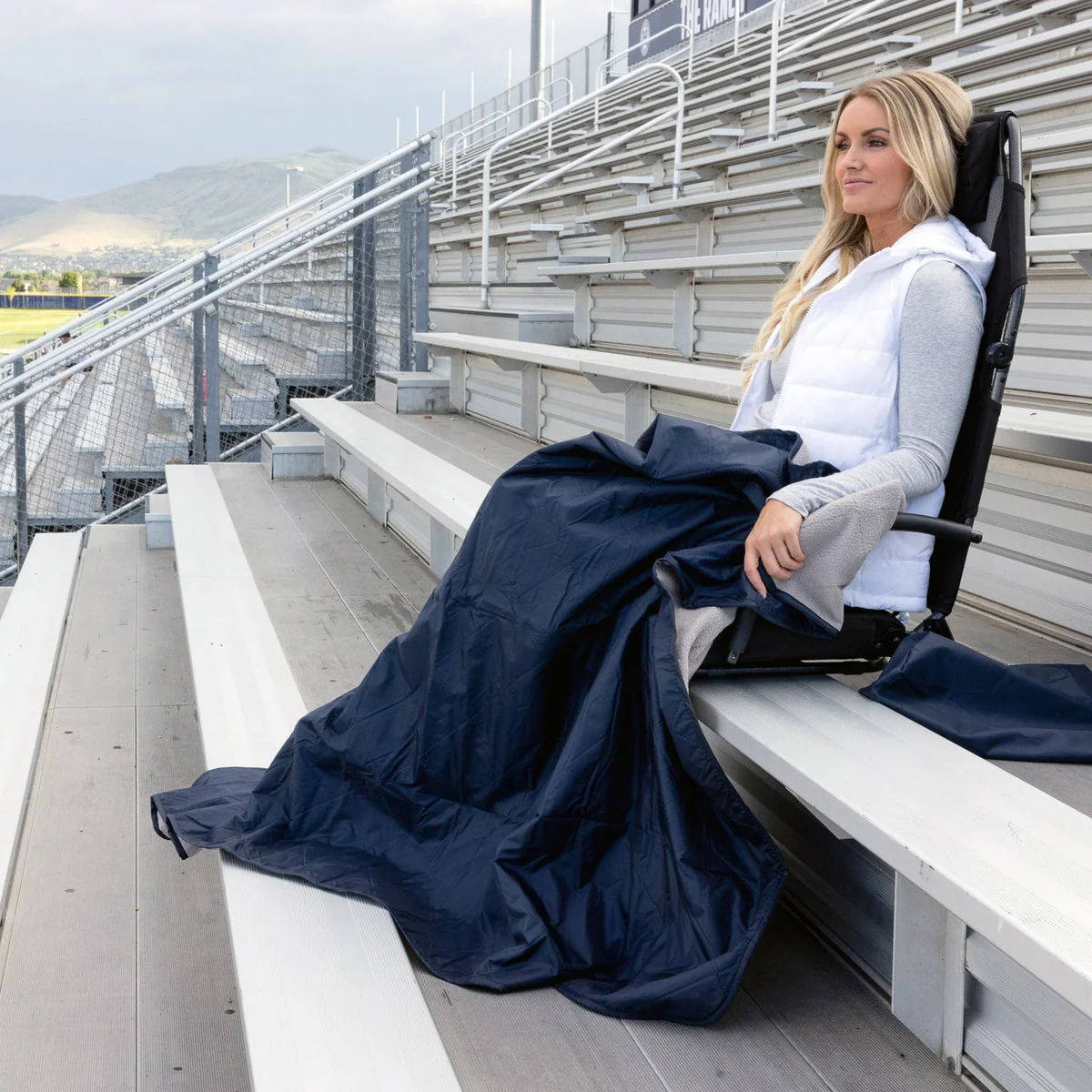 SitBax Padded Bleacher Seat - Image 7
