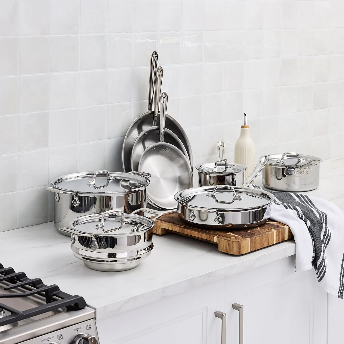 NEW - All-Clad D3 13-piece Stainless Steel Cookware Set - Image 4