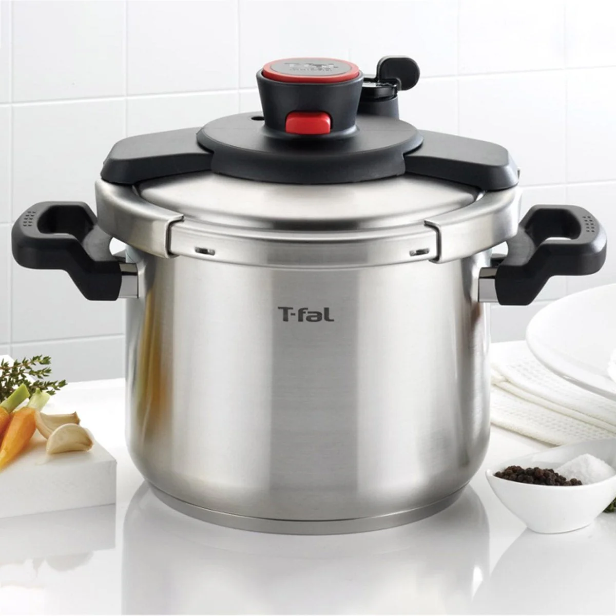 T-fal Clipso 8-quart Stainless Steel Stovetop Pressure Cooker - Image 7