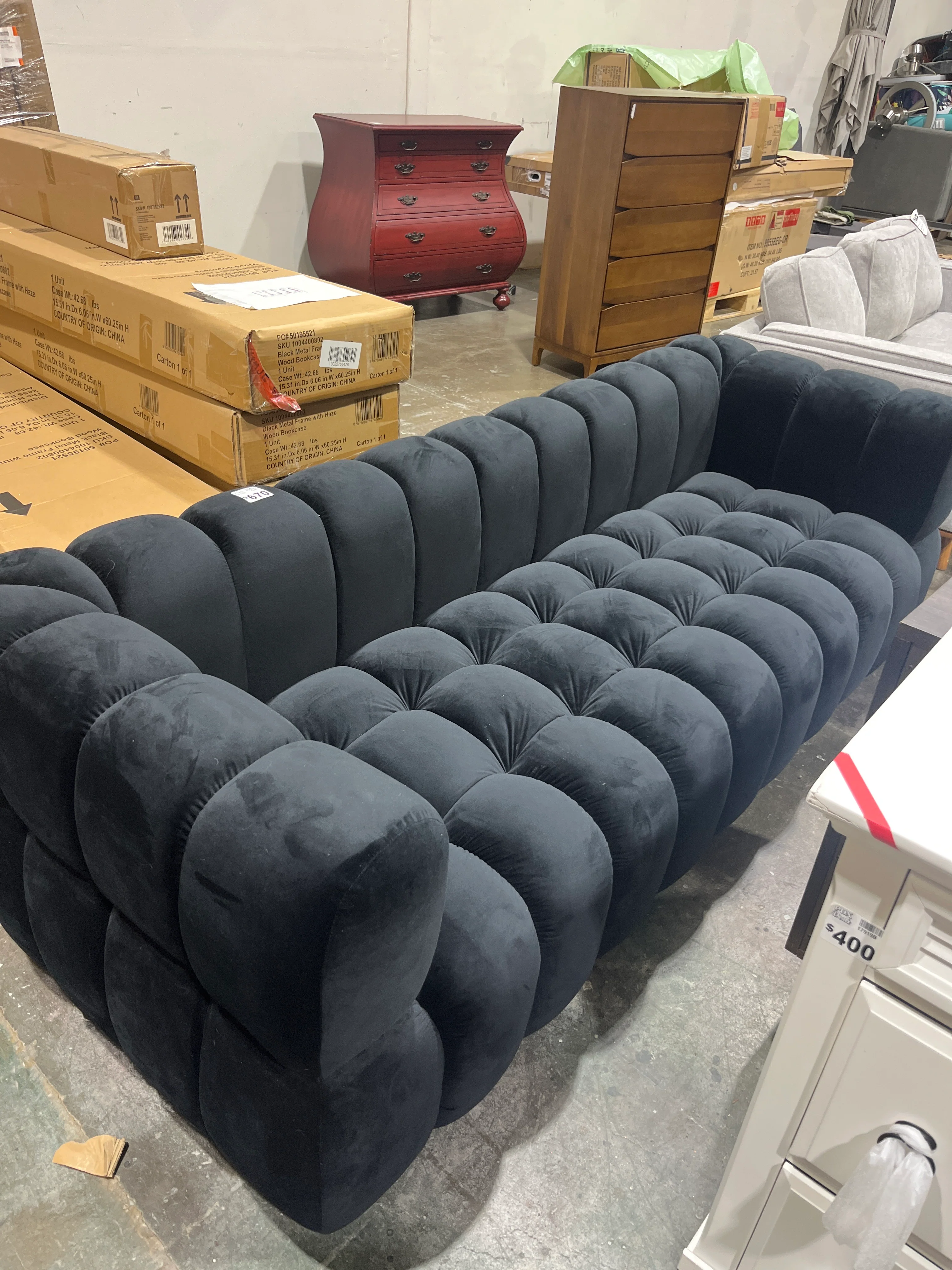 Carlan 91" Velvet Tuxedo Arm Sofa - Image 10