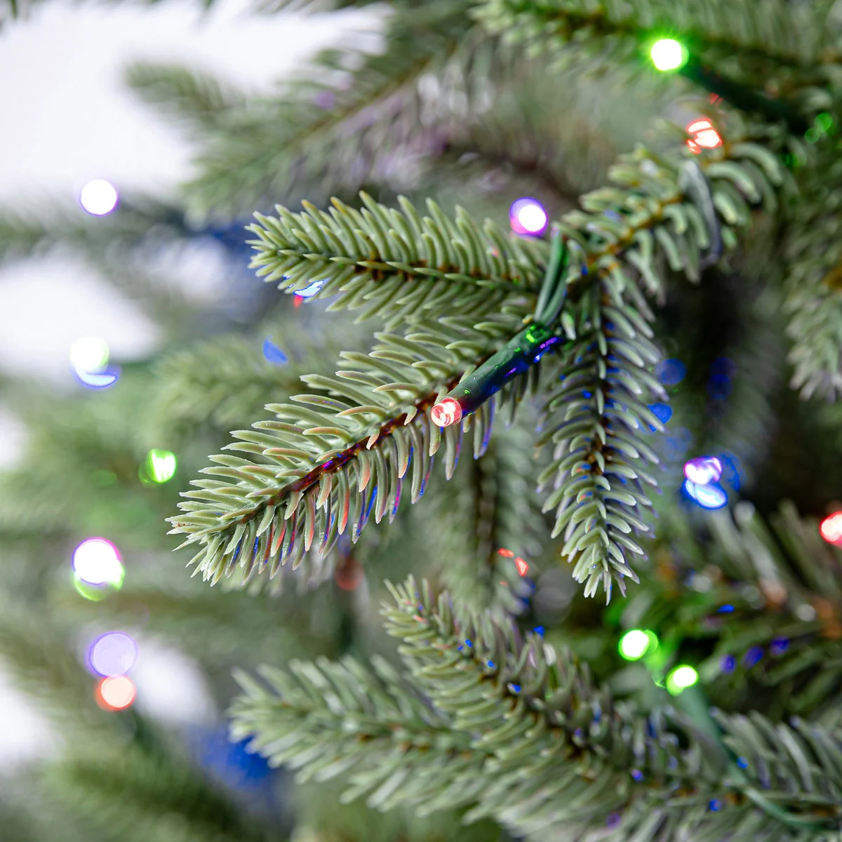 7.5' Pre-lit Radiant Micro LED with Twinkle Artificial Christmas Tree - Image 9