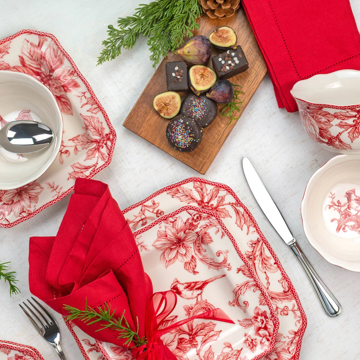 222 Fifth Christmas Lane 12-piece Dinnerware Set - Image 4