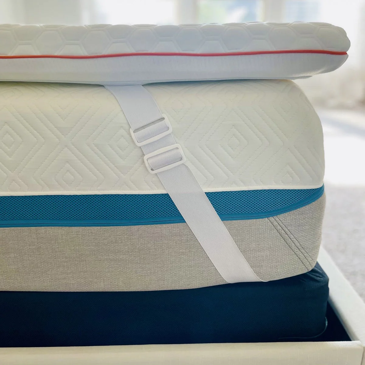 NEW - Dormeo Mattress Topper, Full - Image 5
