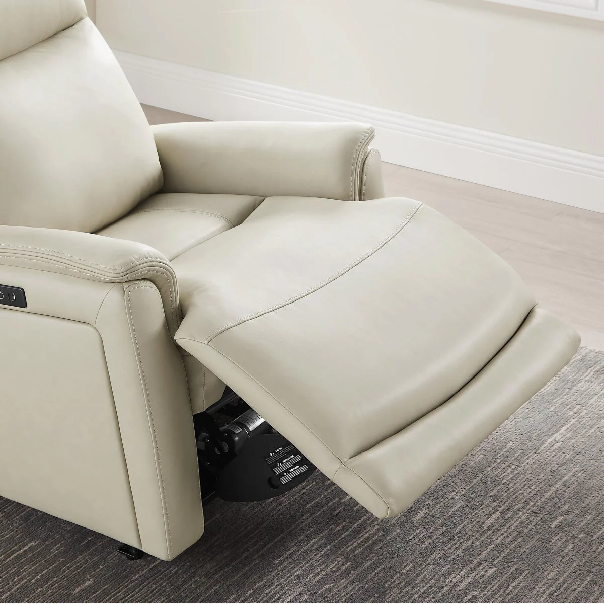 Sanders Leather Power Recliner with Power Headrest - Image 5