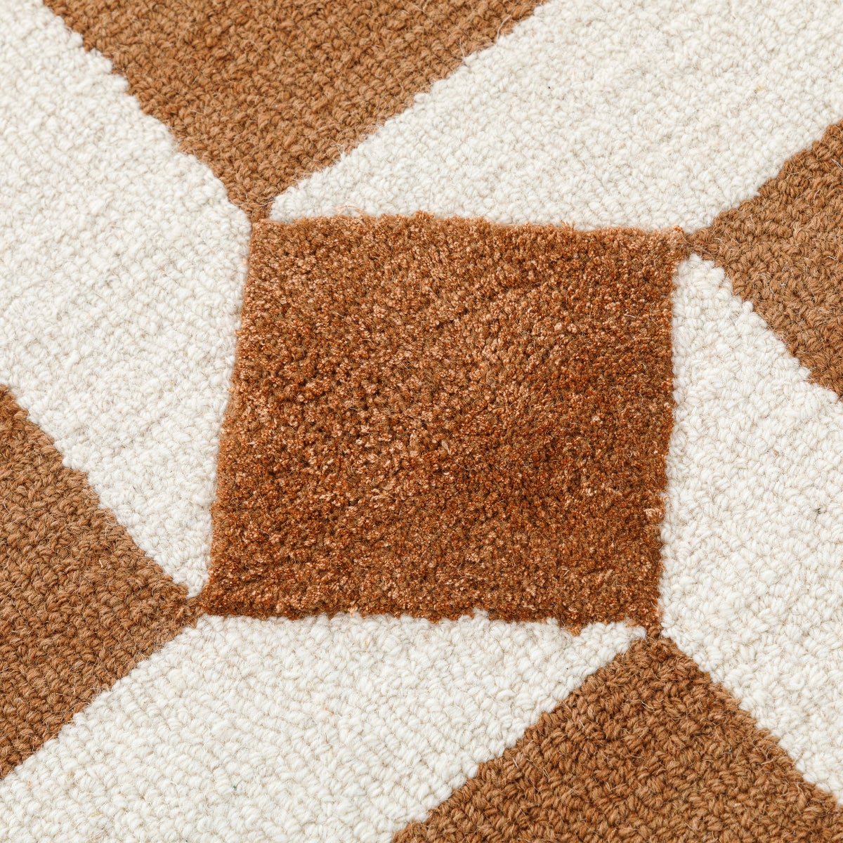 Obeetee Retro Hand Tufted Wool Area Rug, Nova Rust, Rug Size: 7 ft. 9 in. by 9 ft. 9 in. - Image 2
