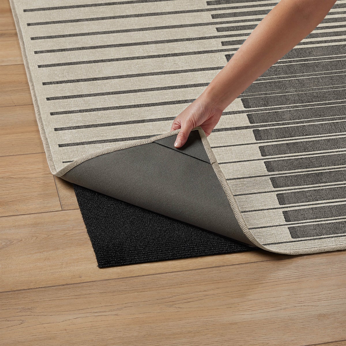Ruggable Flatwoven Washable Gradasi Rug, 5’ x 7’ - Image 5