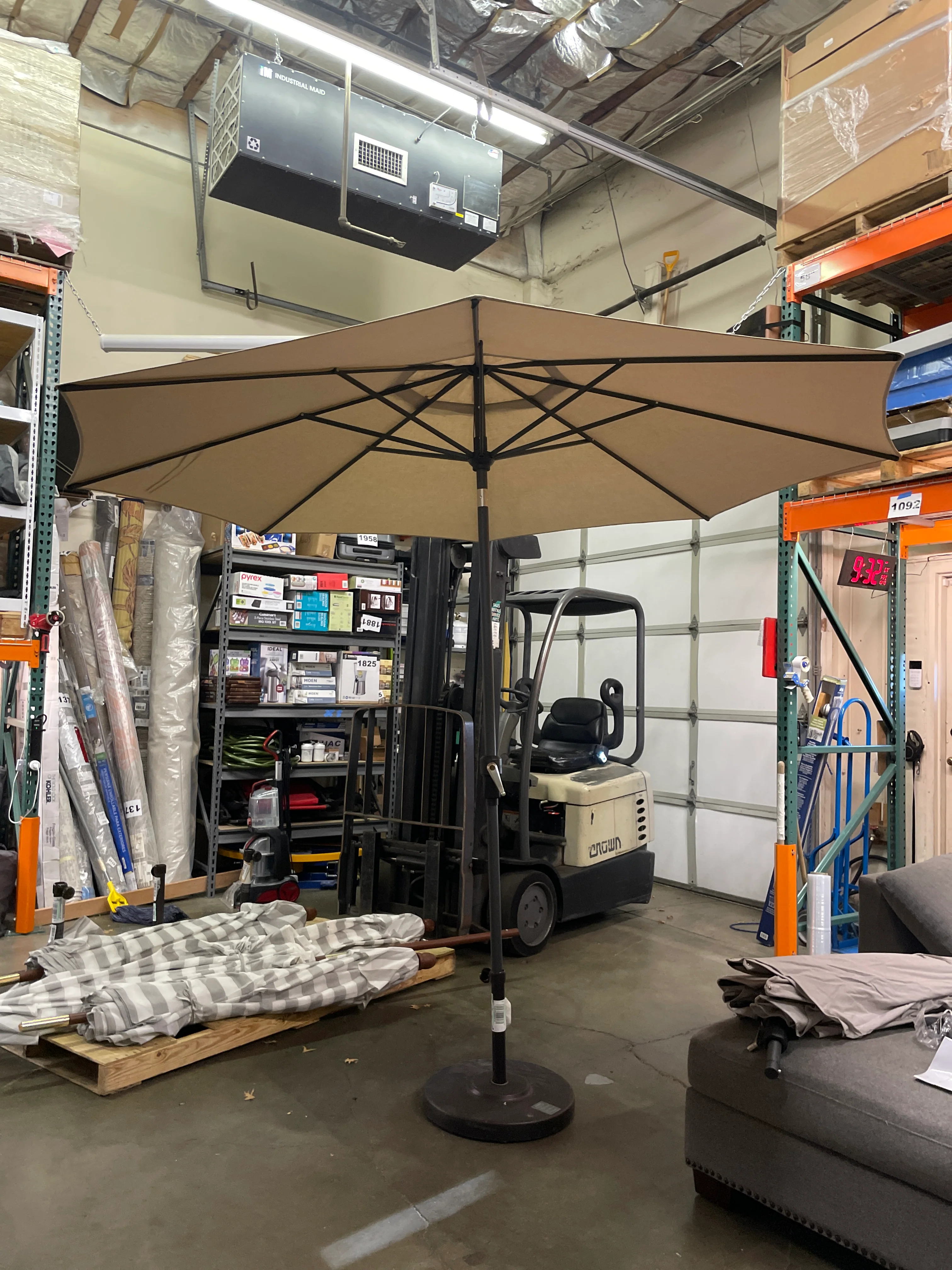 NEW - Costco - ProShade 10ft Round Auto Tilt Aluminum Market Umbrella - Retail $154 - Image 2