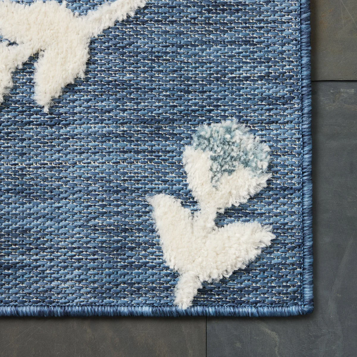 Draper James Indoor/Outdoor Area Rug, Blue, 7'10” x 10'2” - Image 3