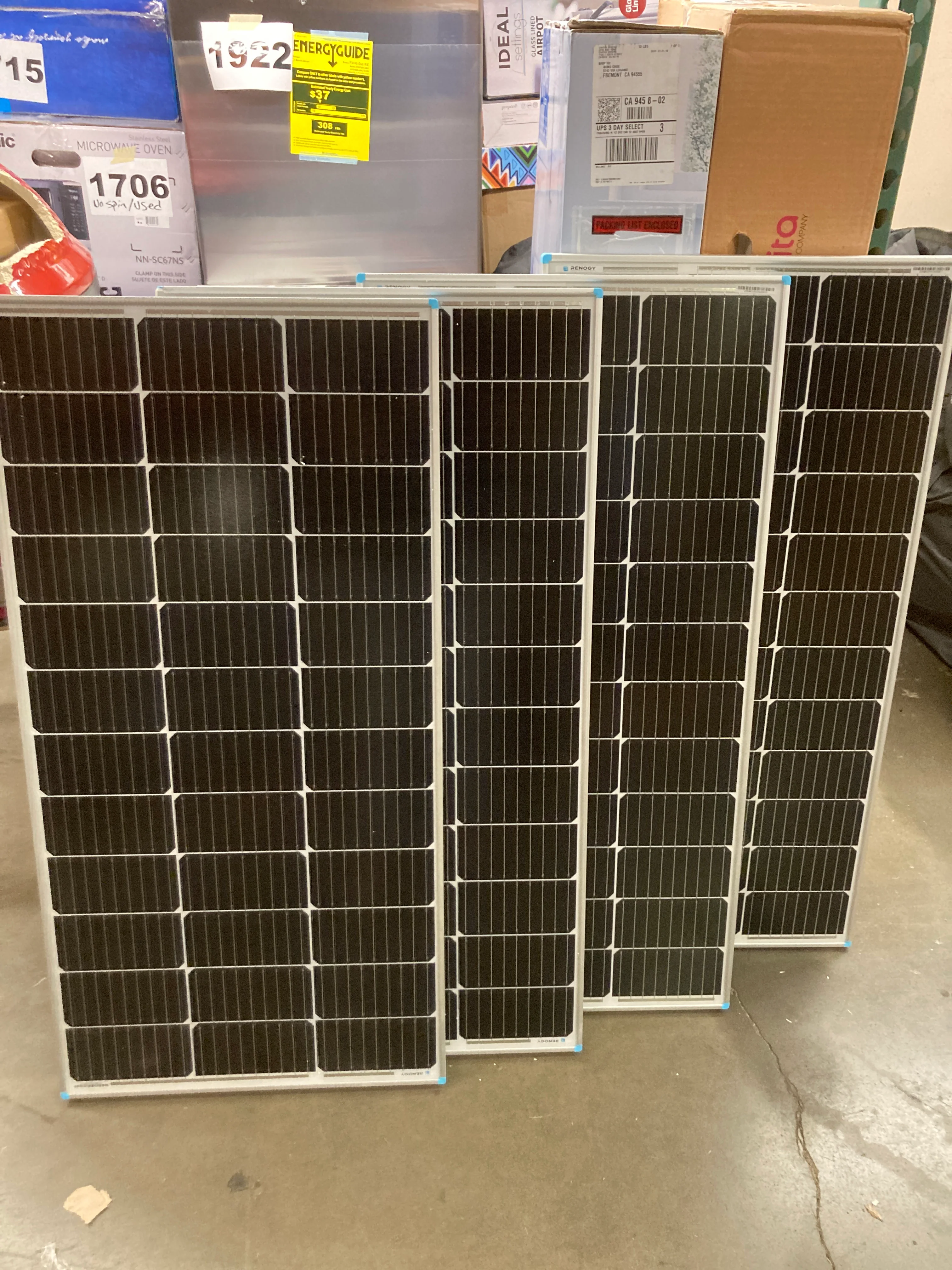 Like NEW - Renogy 400 Watt 12 Volt Premium 4 Pcs 100W Panel+40A MPPT Charge Controller+ Bluetooth Module Fuse+ Mounting Z Brackets+Adaptor Kit +Tray Cables Set, 400W, Grid 12V Solar Power System - Retail $649