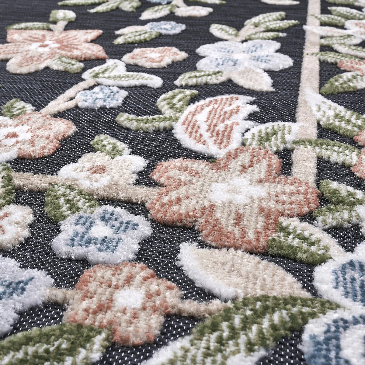 Laguna Indoor/Outdoor Area Rug, Beta Black, 7'10" x 10' - Image 3