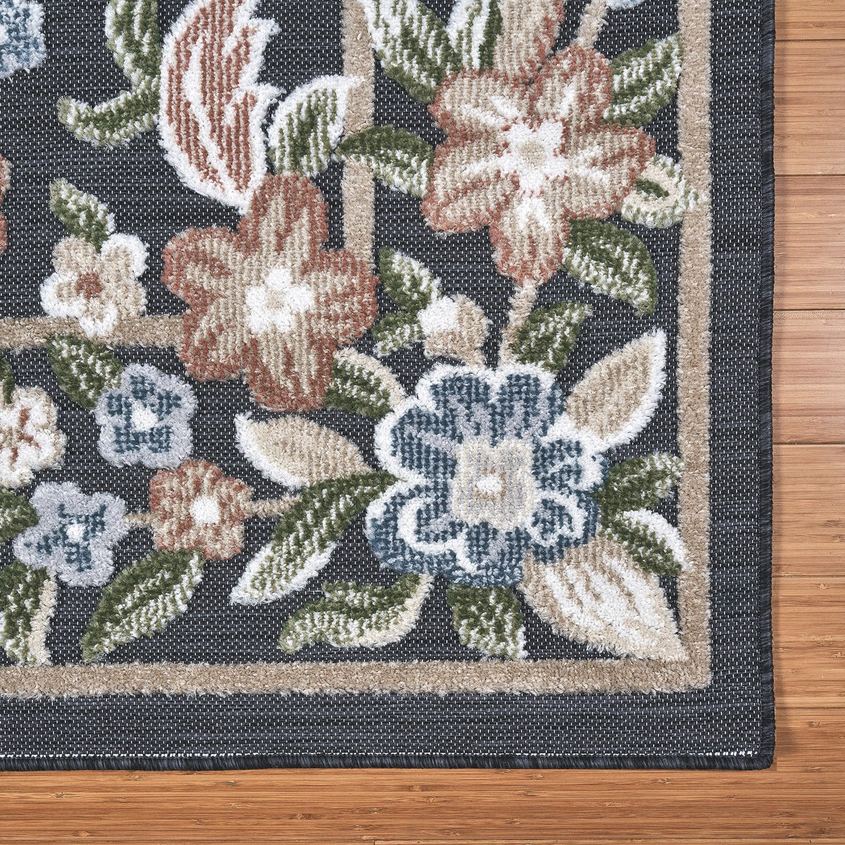 Laguna Indoor/Outdoor Area Rug, Beta Black, 7'10" x 10' - Image 4