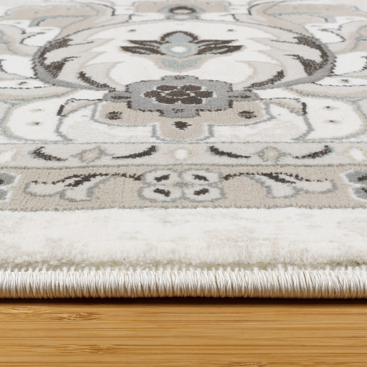 Thomasville Timeless Classic Rug Collection, Minerva, 5 ft. 3 in. x 7 ft. 5 in - Image 4