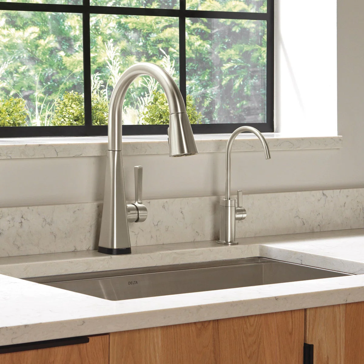 NEW - Delta Clarifi Tankless Under Sink 6-stage Reverse Osmosis System - Image 2