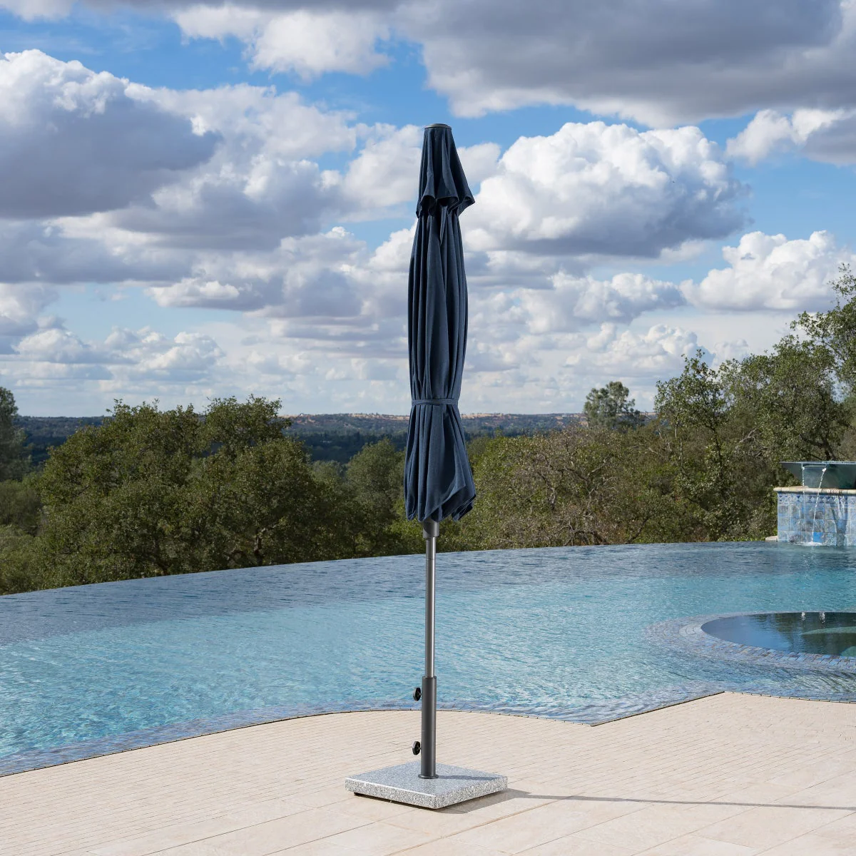 SunVilla 10' Auto-Tilt Market Umbrella - Image 3