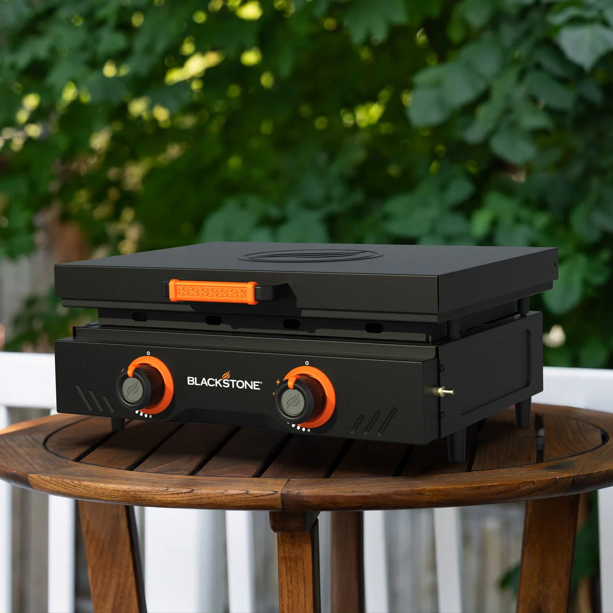 Blackstone 22” Griddle with Hard Cover and Carry Bag Bundle - Image 3
