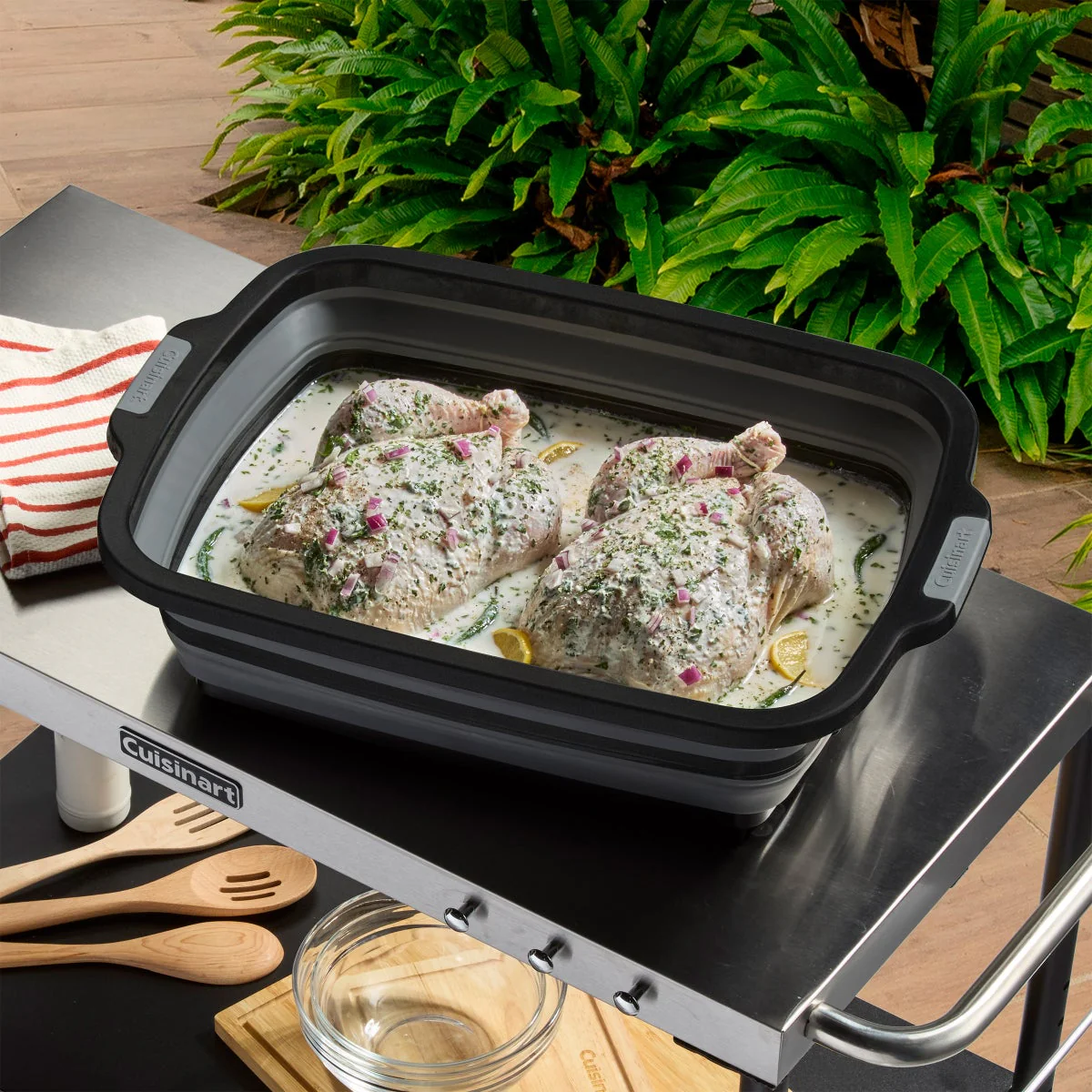 Cuisinart 4-in-1 XL 4.6 Gallon Expandable Prep and Serve Tub - Image 5
