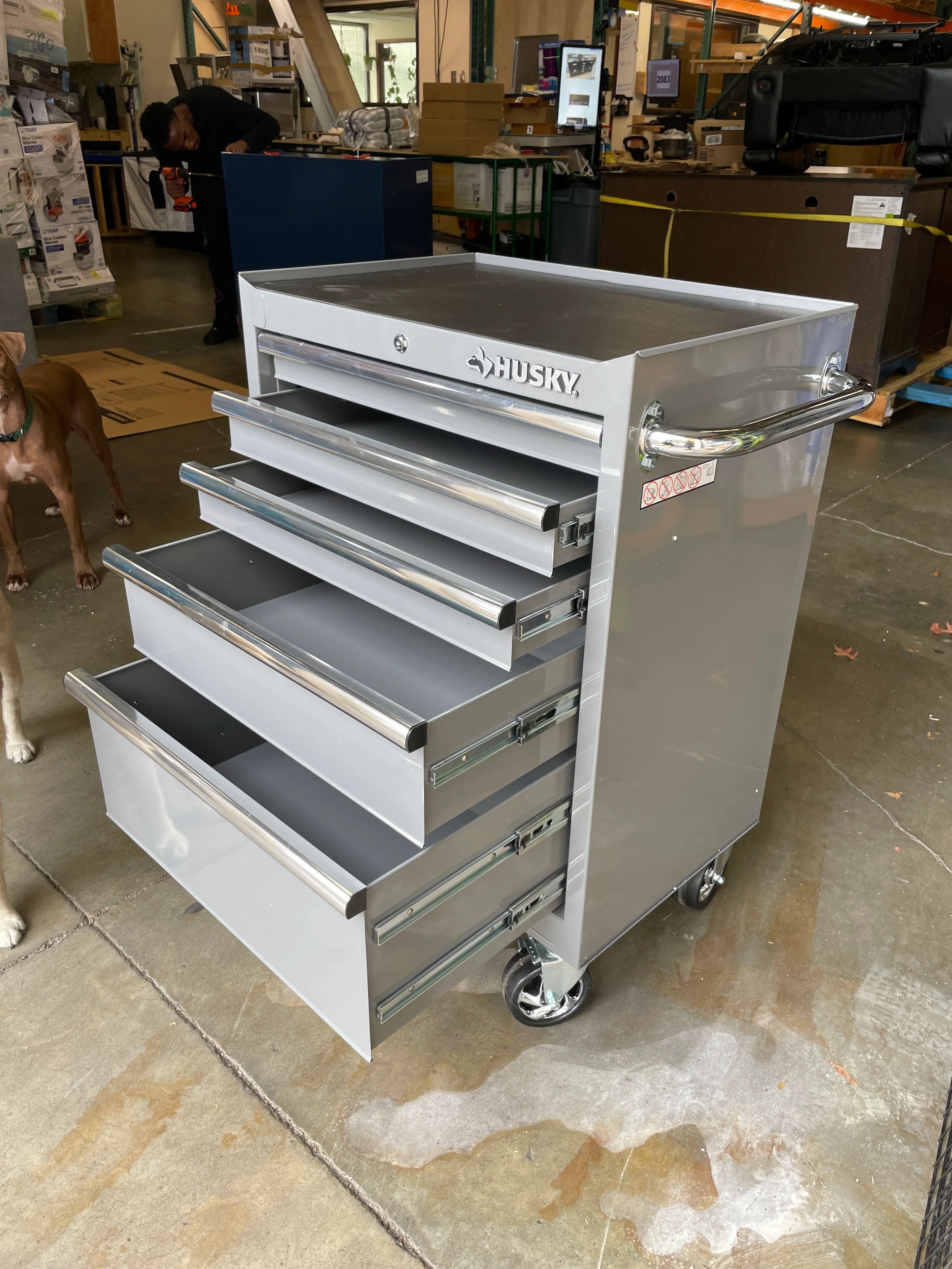 NEW IN BOX - Husky 27" 5-Drawer Tool Chest in Glossy Gray - Retail $399 - Image 4