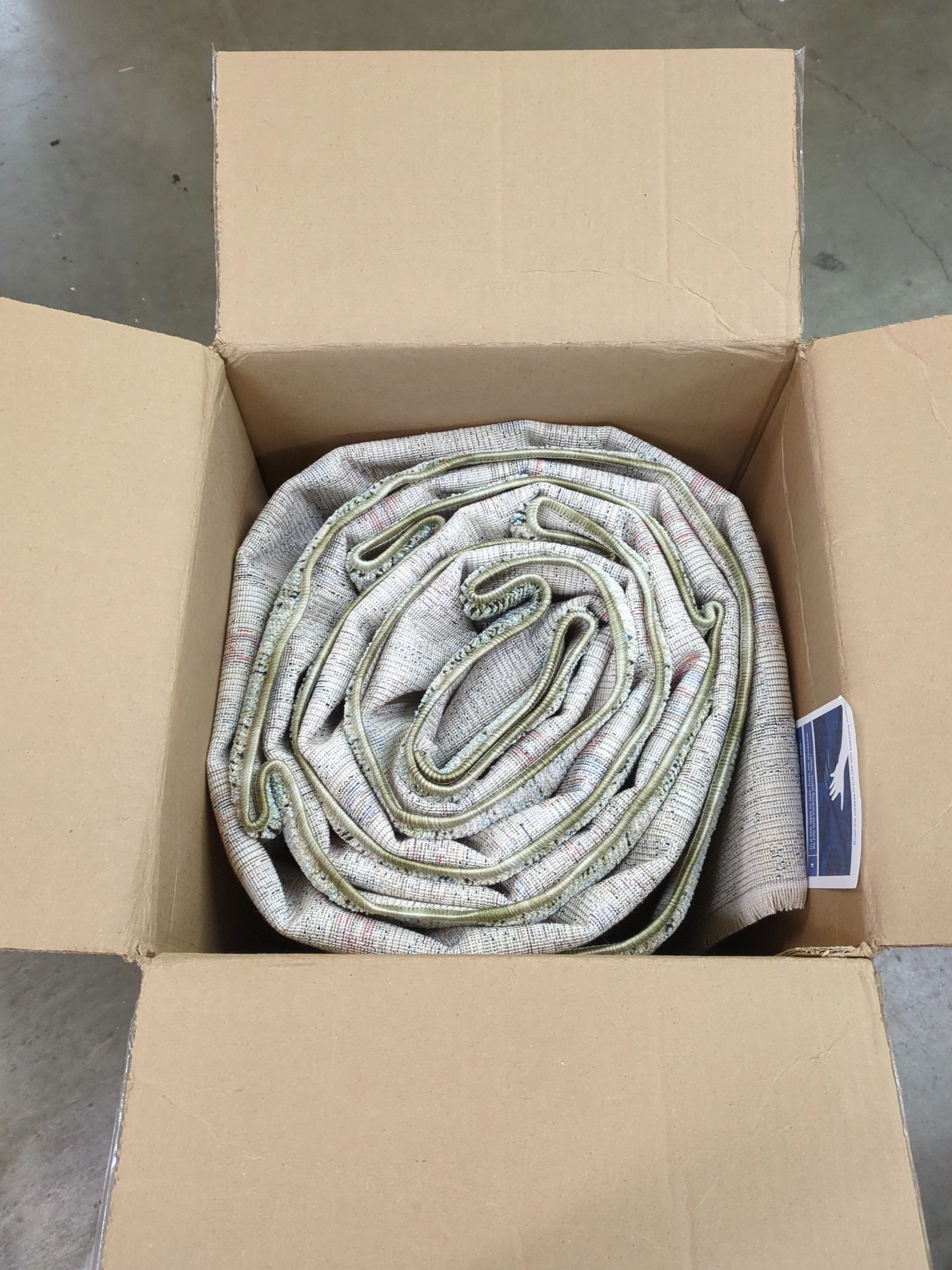 NEW - Costco - Benecia Rug Collection, Terni 9' x 13' - Retail $379 - Image 7