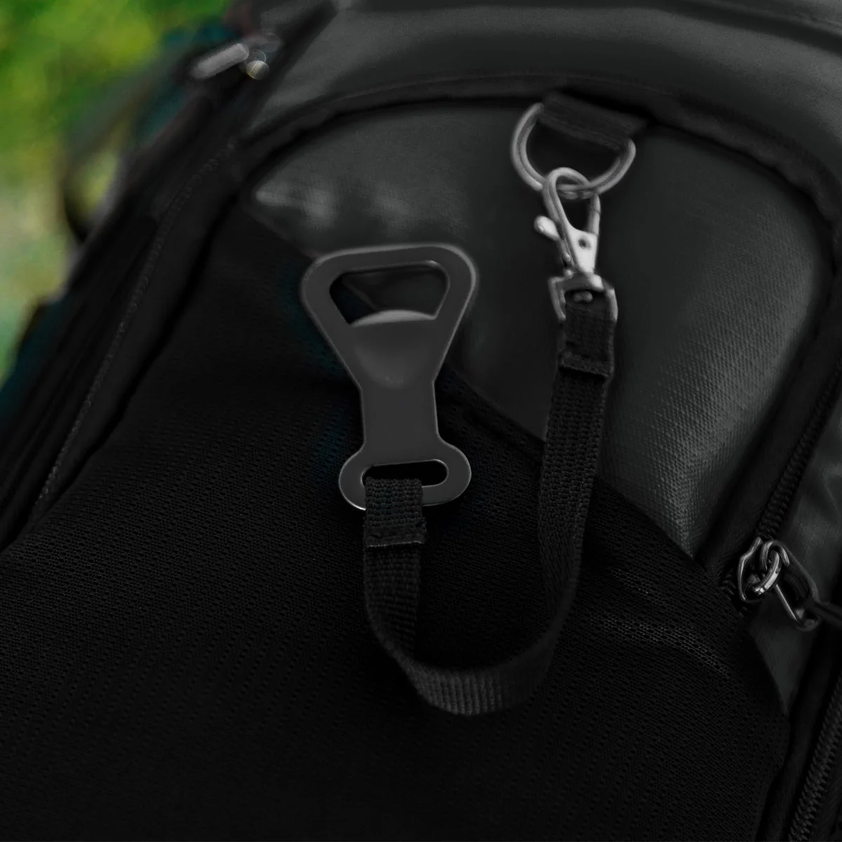 NCAA 26-can Backpack Cooler - Image 5