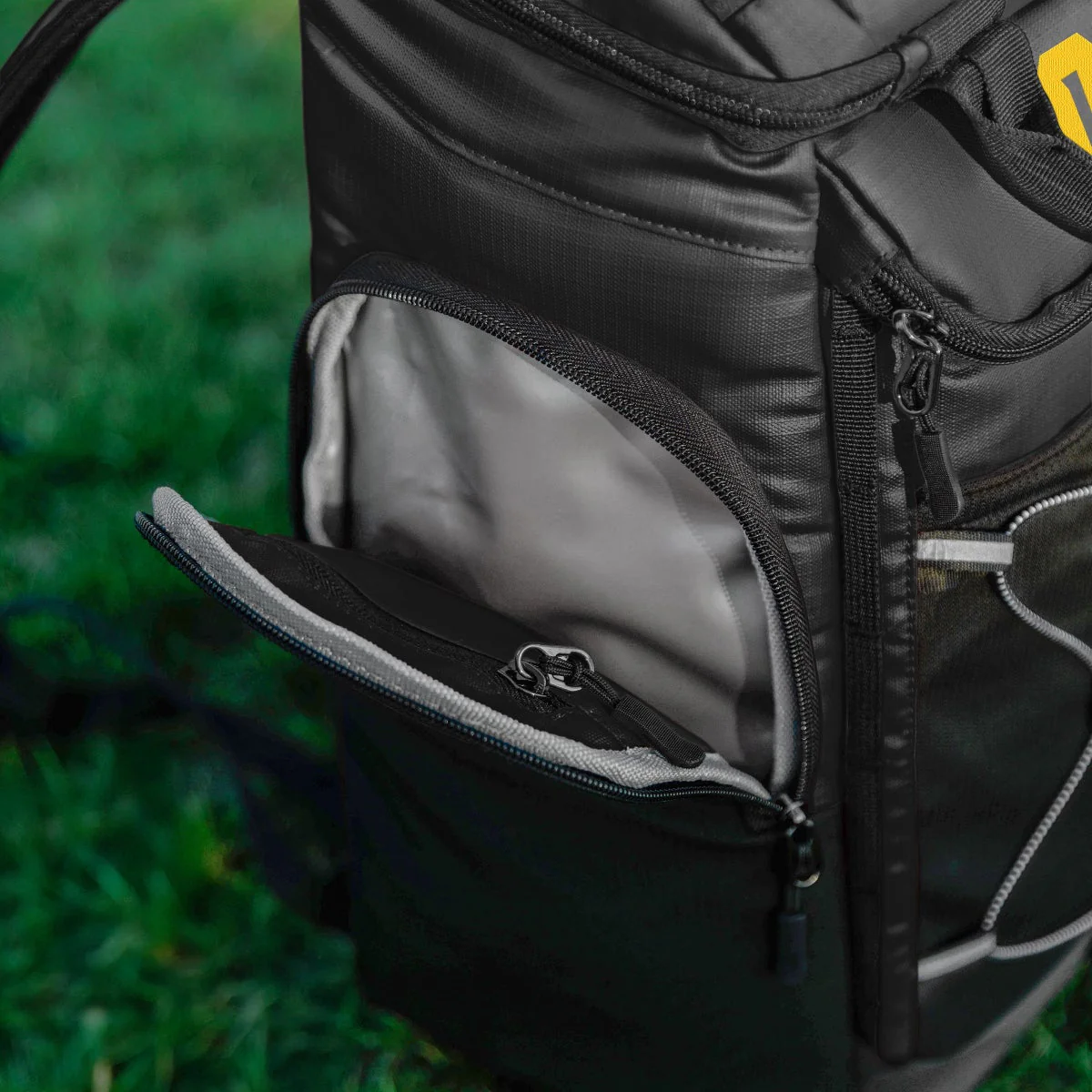 NCAA 26-can Backpack Cooler - Image 4