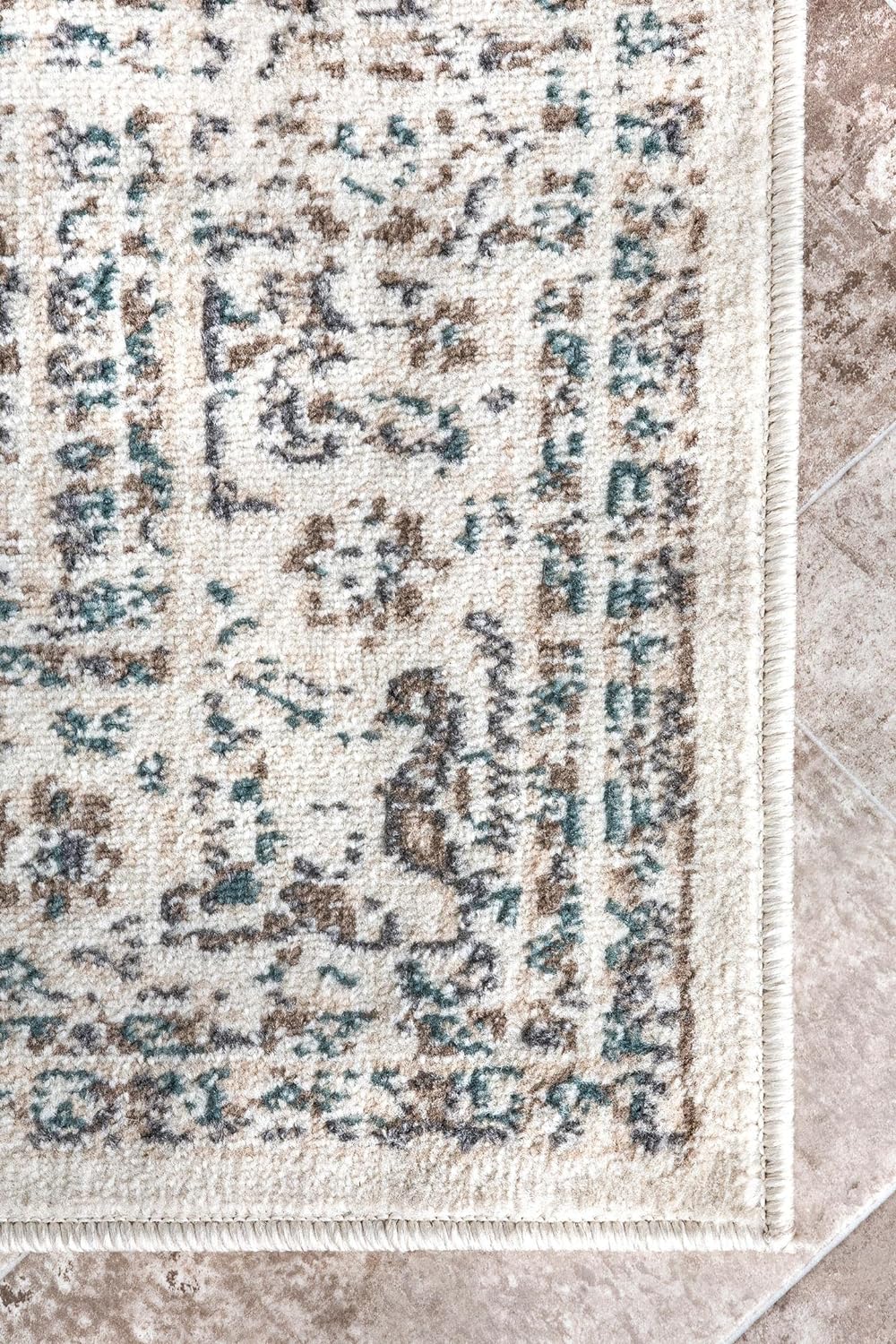 NEW - nuLOOM Tanith Vintage Medallion Area Rug, 9' x 12', Cream, Rectangular - Retail $104 - Image 3