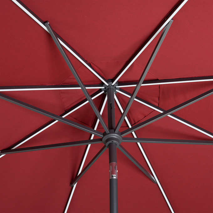 Sunvilla 10' Round Solar LED Market Umbrella - Retail $174 - Image 3