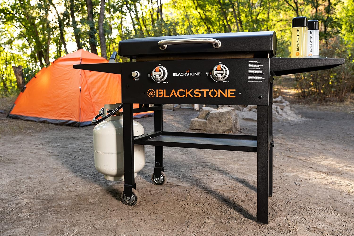 NEW - Blackstone 1883 Original 28” Griddle with Integrated Protective Hood and Counter Height Side Shelves, Powder Coated Steel, Black - Retail $370 - Image 5