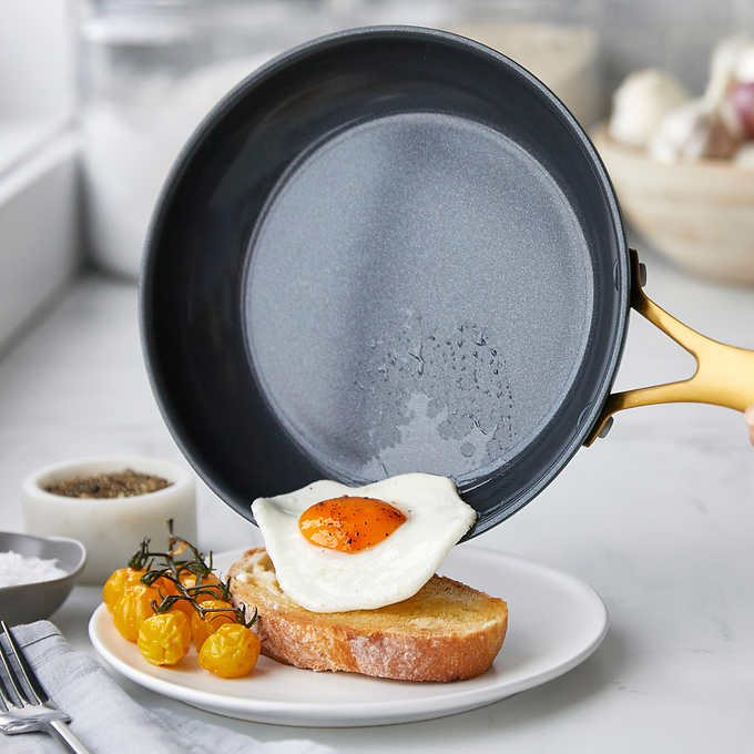 NEW - Costco - GreenPan Jewel 3-piece Ceramic Non-Stick Skillet Set - Retail $64 - Image 6