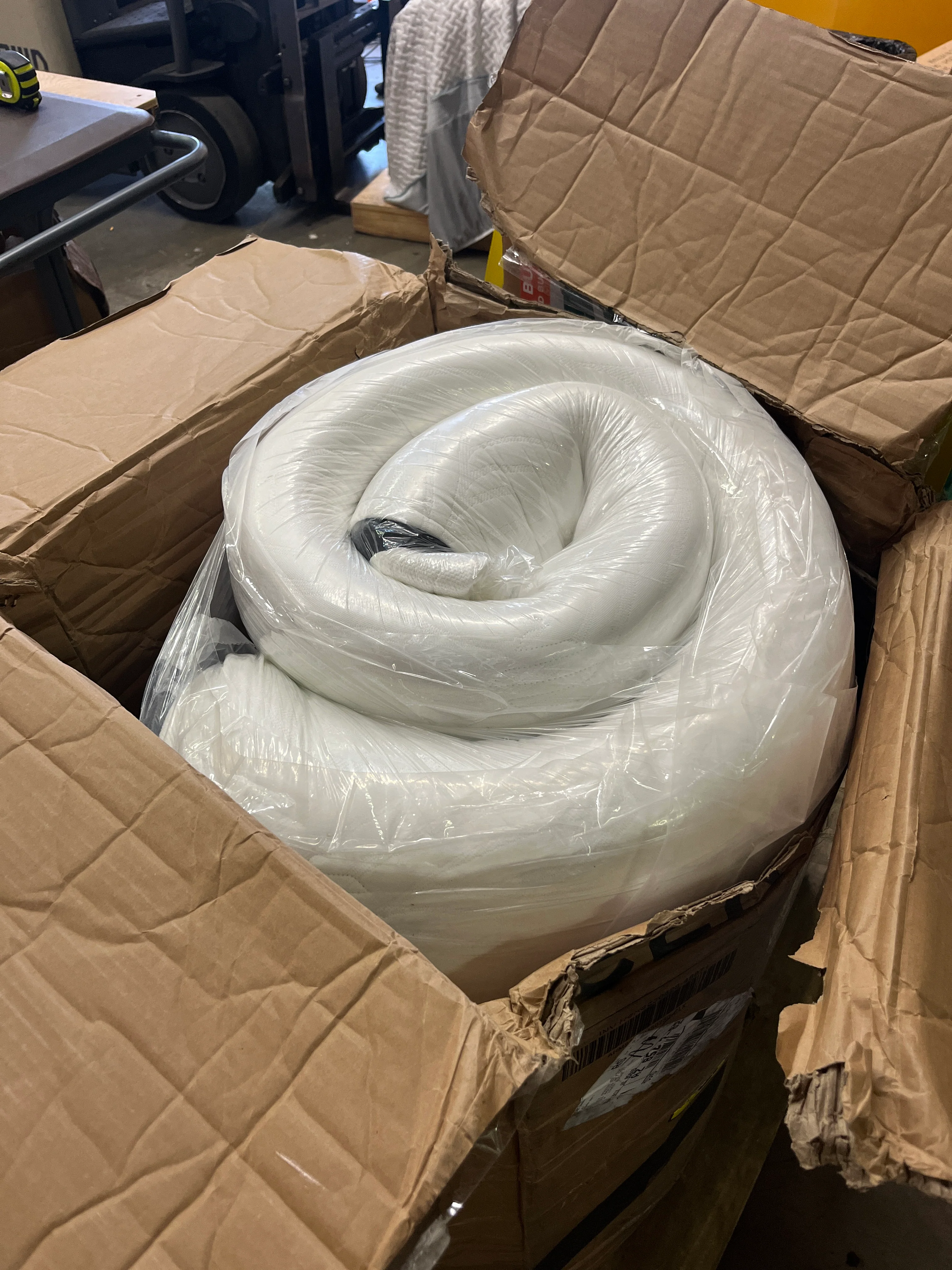 NEW - Avenco Cal King Mattress, 12 Inch Hybrid Cal King Mattress in a Box for Pressure Relief & Sound Sleep, Individually Wrapped Pocket Coils Innerspring Mattress for Motion Isolation - Retail $338 - Image 2