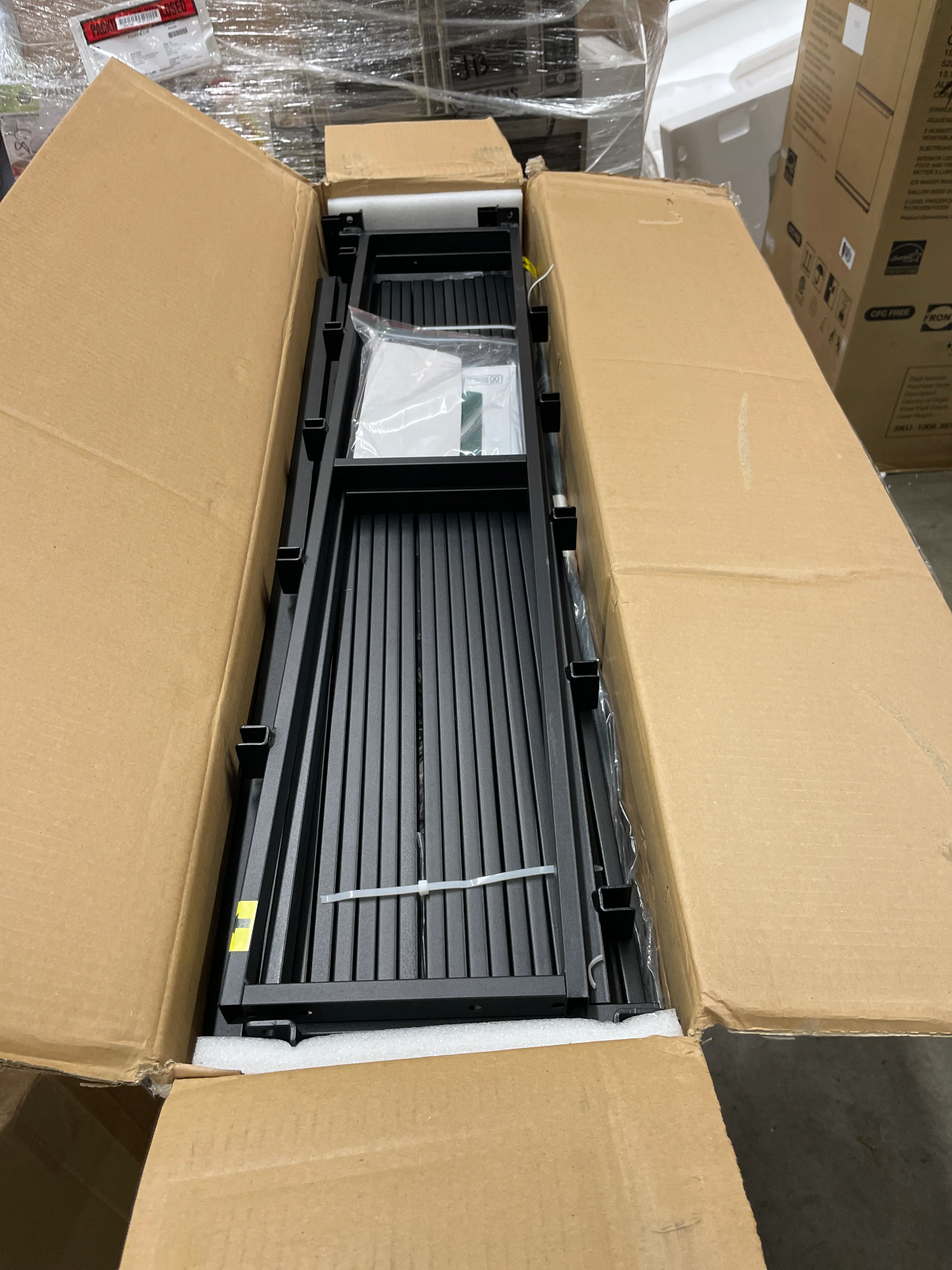Zinus 9 Inch Metal Smart Box Spring / Mattress Foundation, King - Retail $167 - Image 12